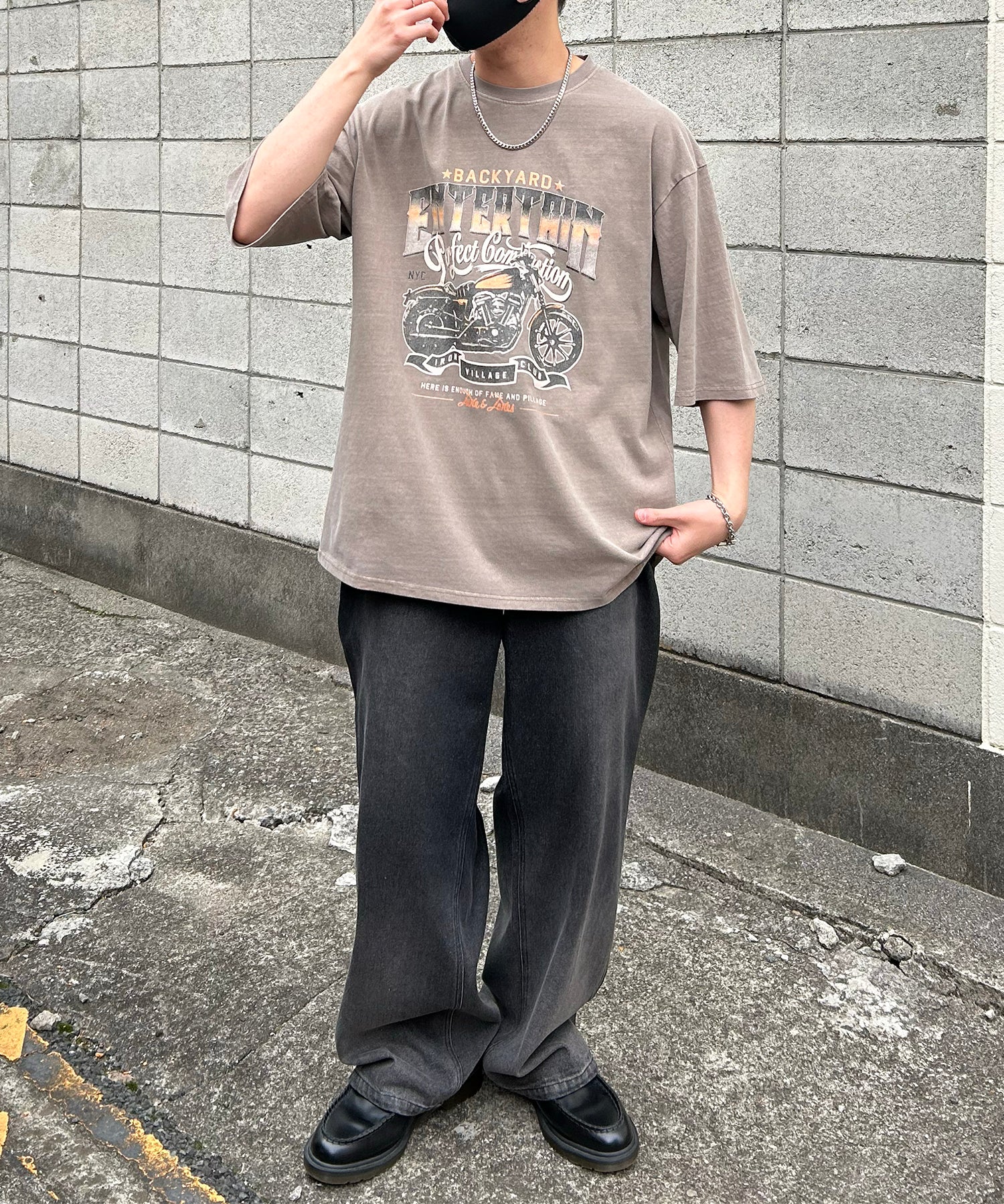 ヴィンテージライク ピグメント加工 アメカジ風 レトロプリント ロックTシャツ