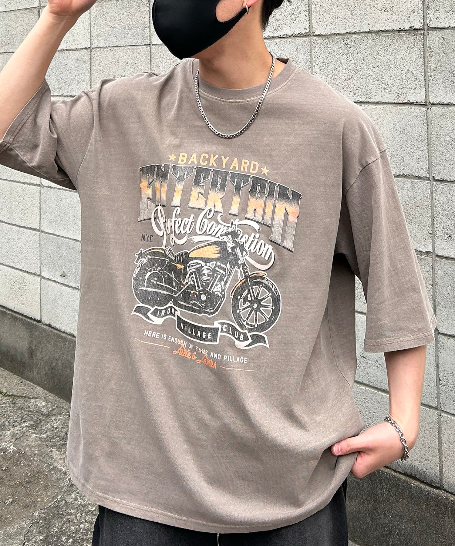 ヴィンテージライク ピグメント加工 アメカジ風 レトロプリント ロックTシャツ