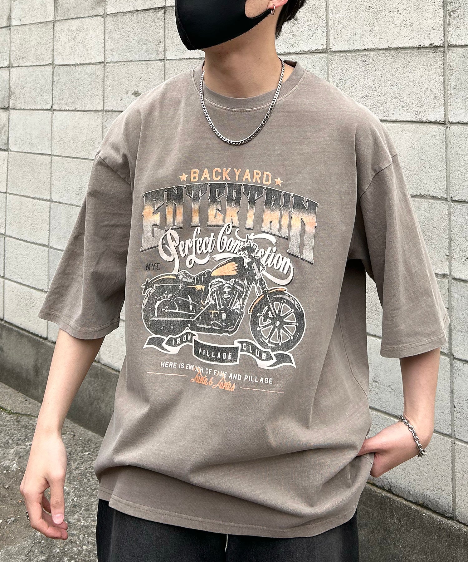 ヴィンテージライク ピグメント加工 アメカジ風 レトロプリント ロックTシャツ