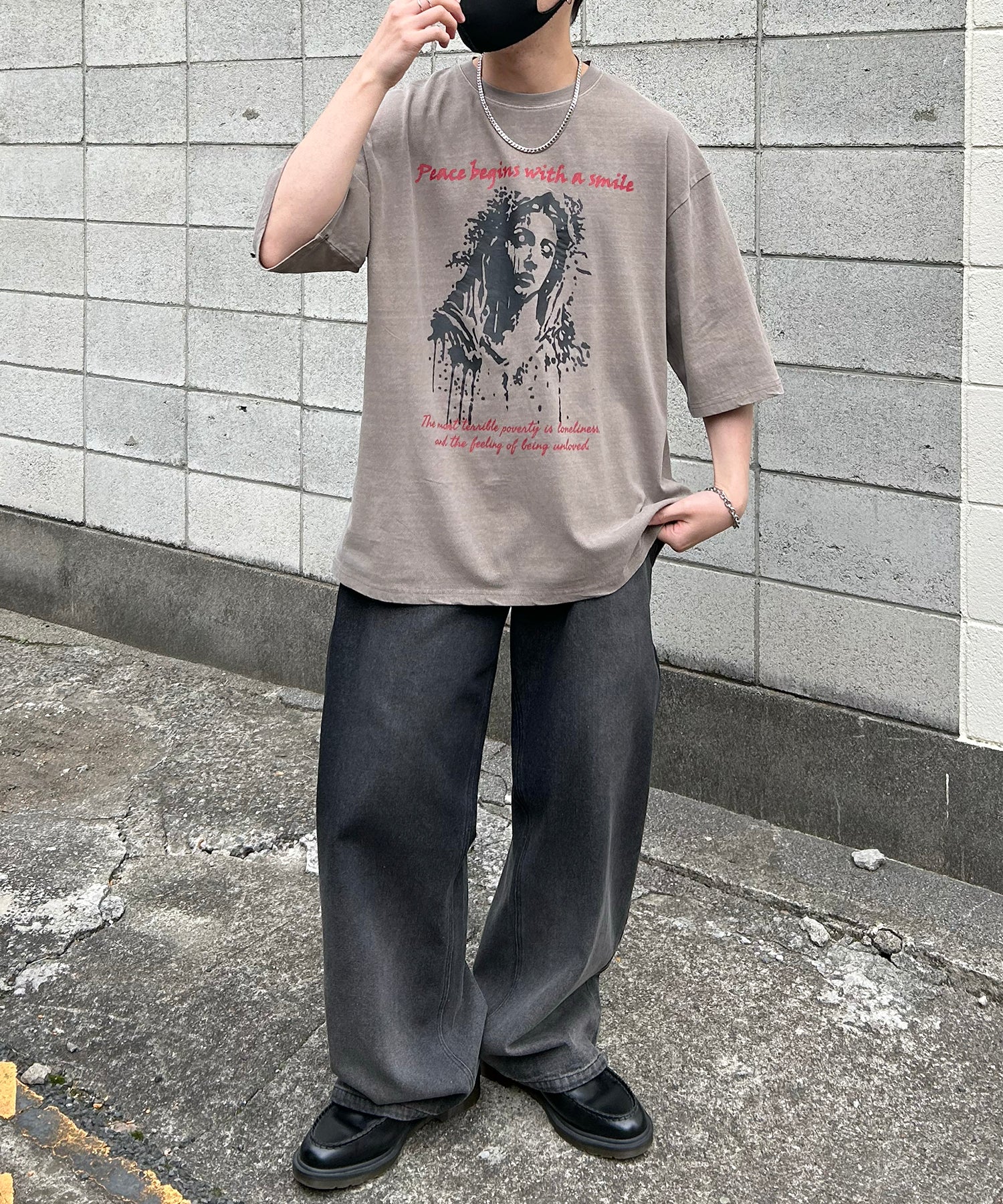 ヴィンテージライク ピグメント加工 アメカジ風 レトロプリント ロックTシャツ