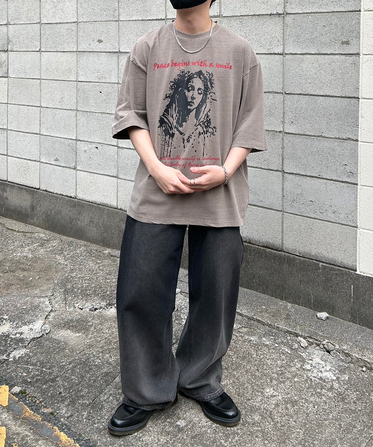 ヴィンテージライク ピグメント加工 アメカジ風 レトロプリント ロックTシャツ