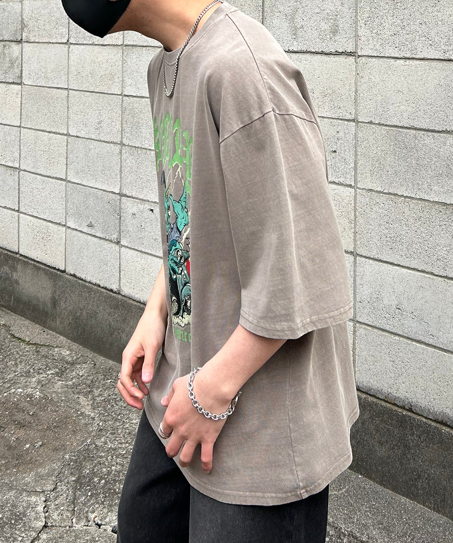 ヴィンテージライク ピグメント加工 アメカジ風 レトロプリント ロックTシャツ カットソー