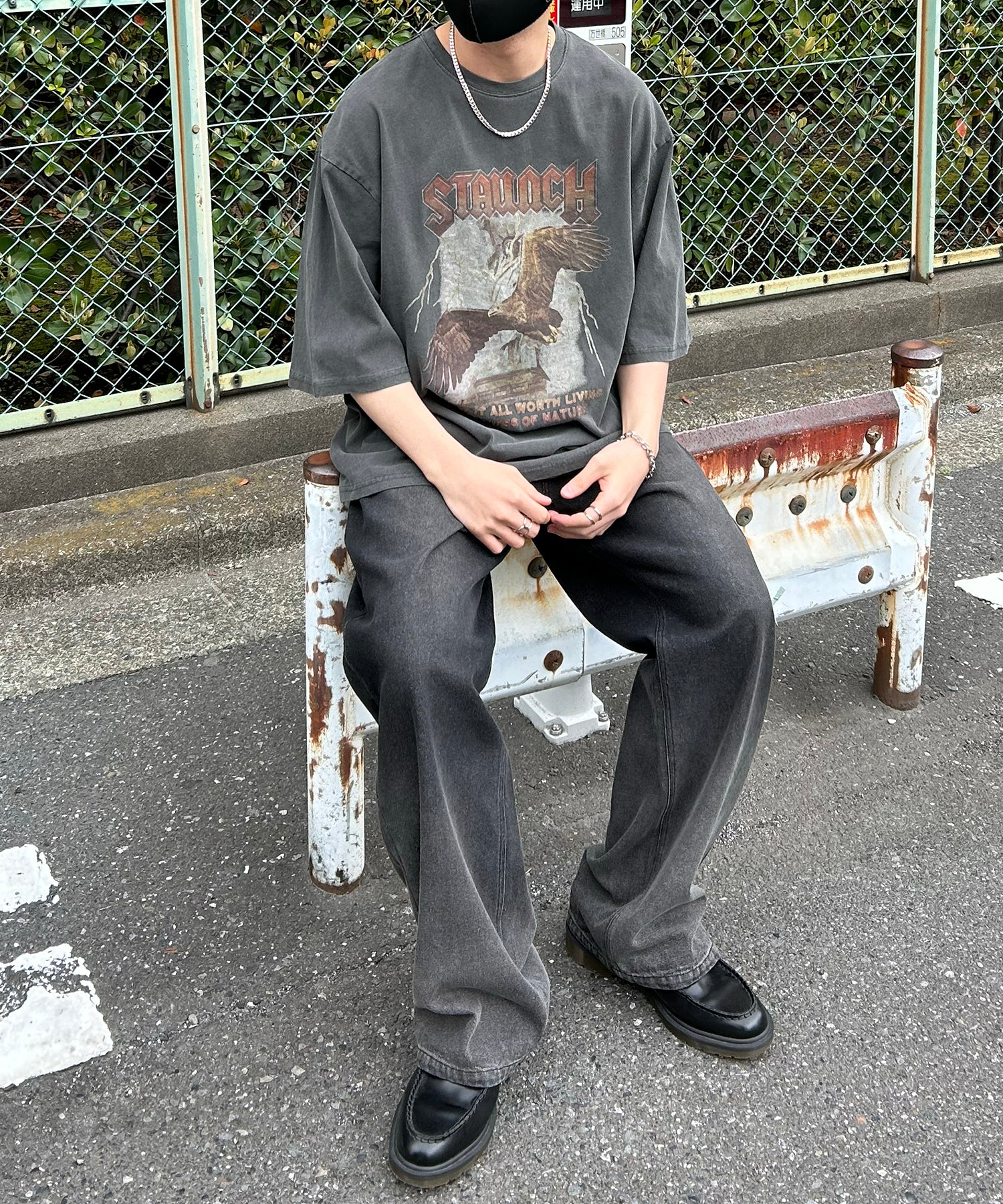 ヴィンテージライク ピグメント加工 アメカジ風 レトロプリント ロックTシャツ