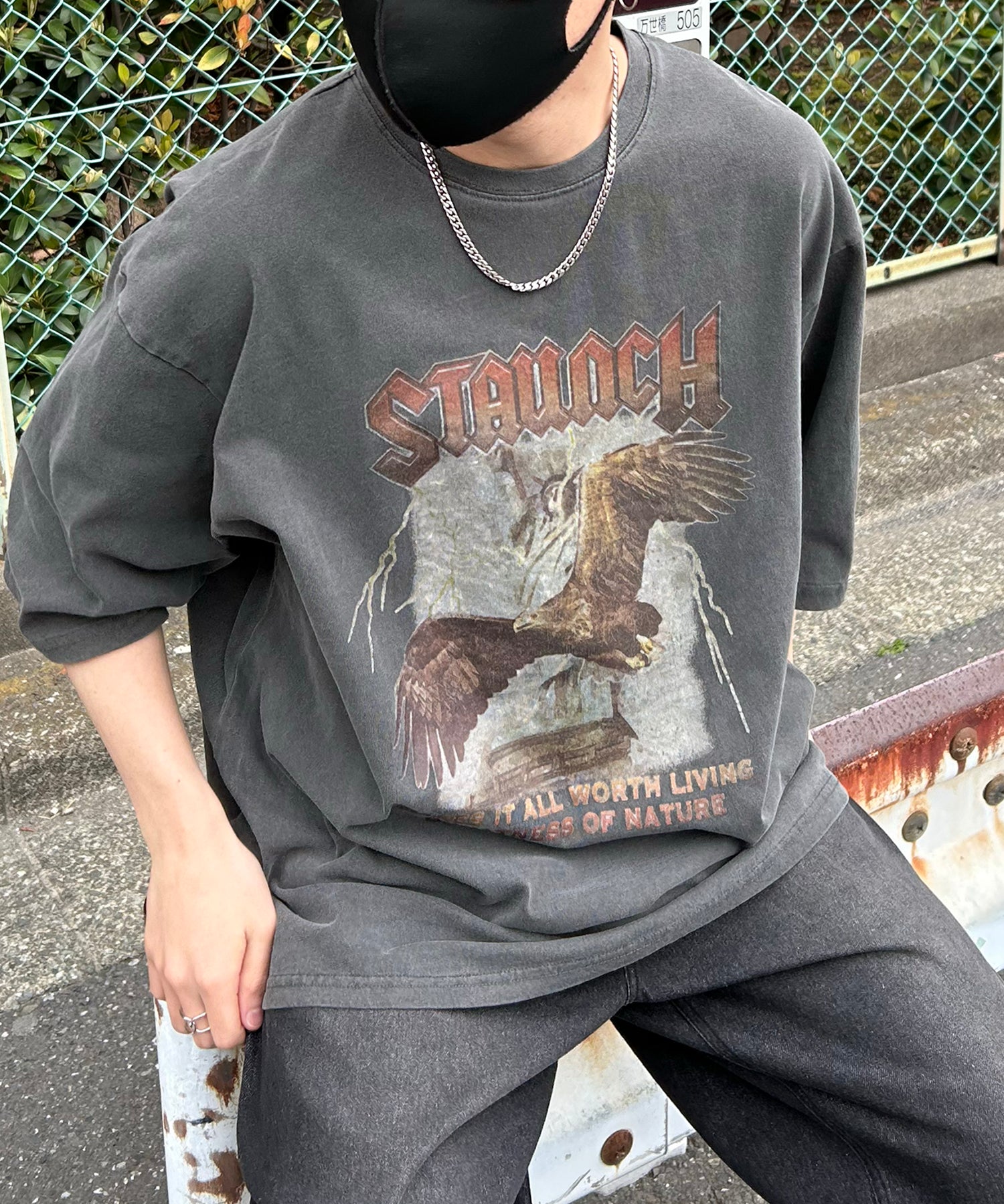 ヴィンテージライク ピグメント加工 アメカジ風 レトロプリント ロックTシャツ