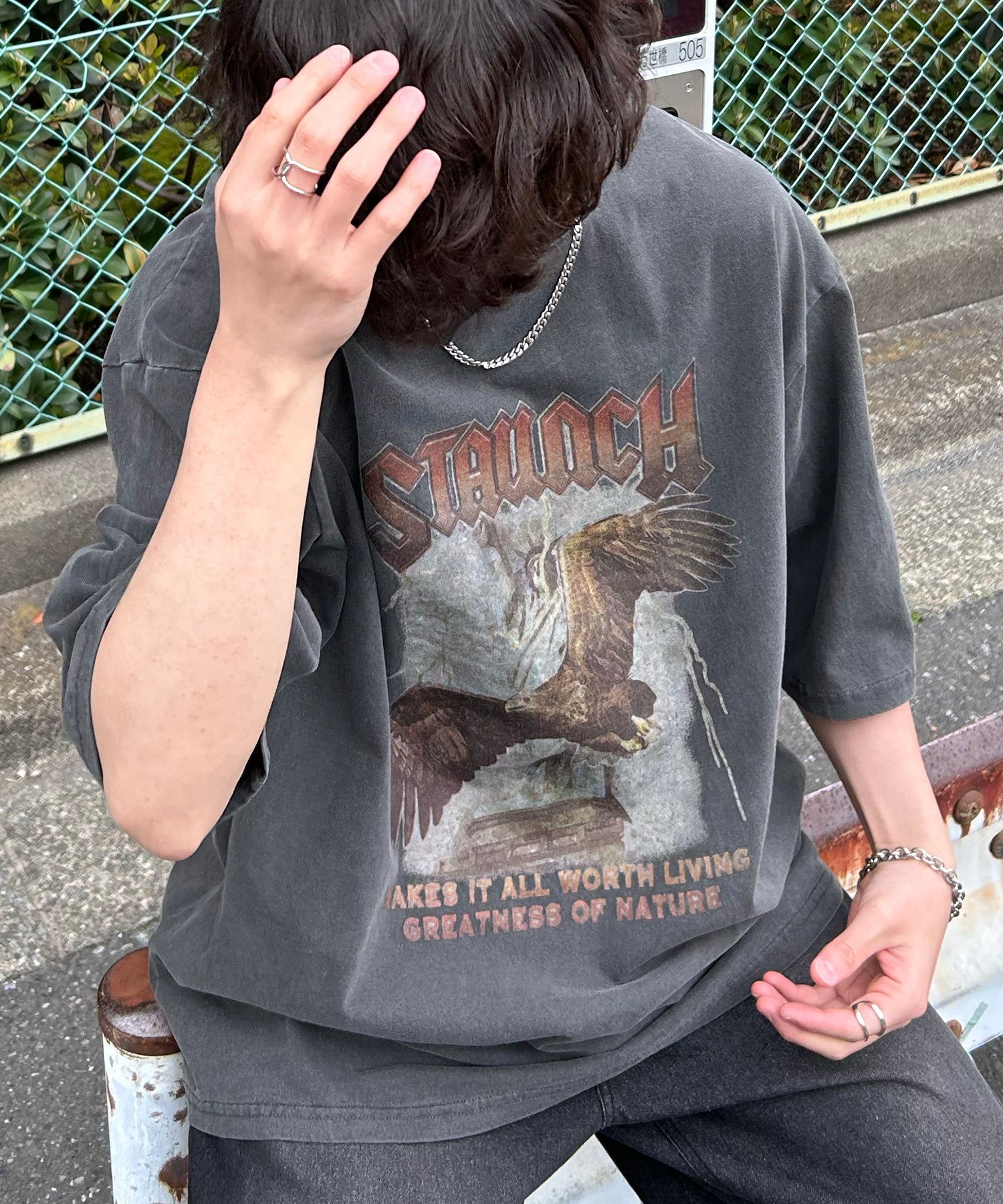 ヴィンテージライク ピグメント加工 アメカジ風 レトロプリント ロックTシャツ