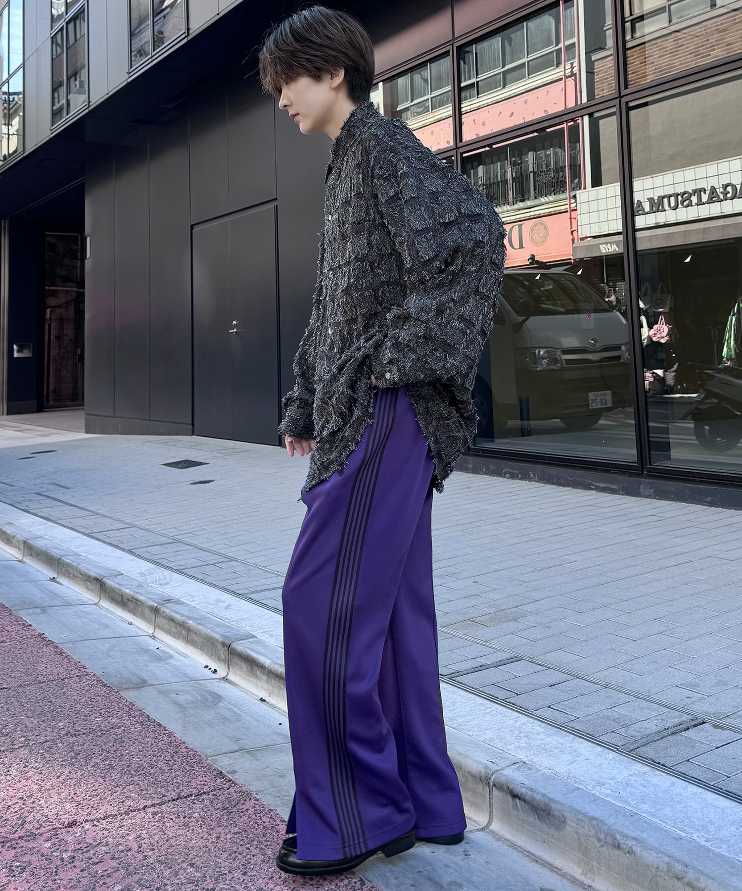 【セットアップ対応】"WEB限定" サイドライン ワンポイント刺繍 センタースリット ジャージパンツ