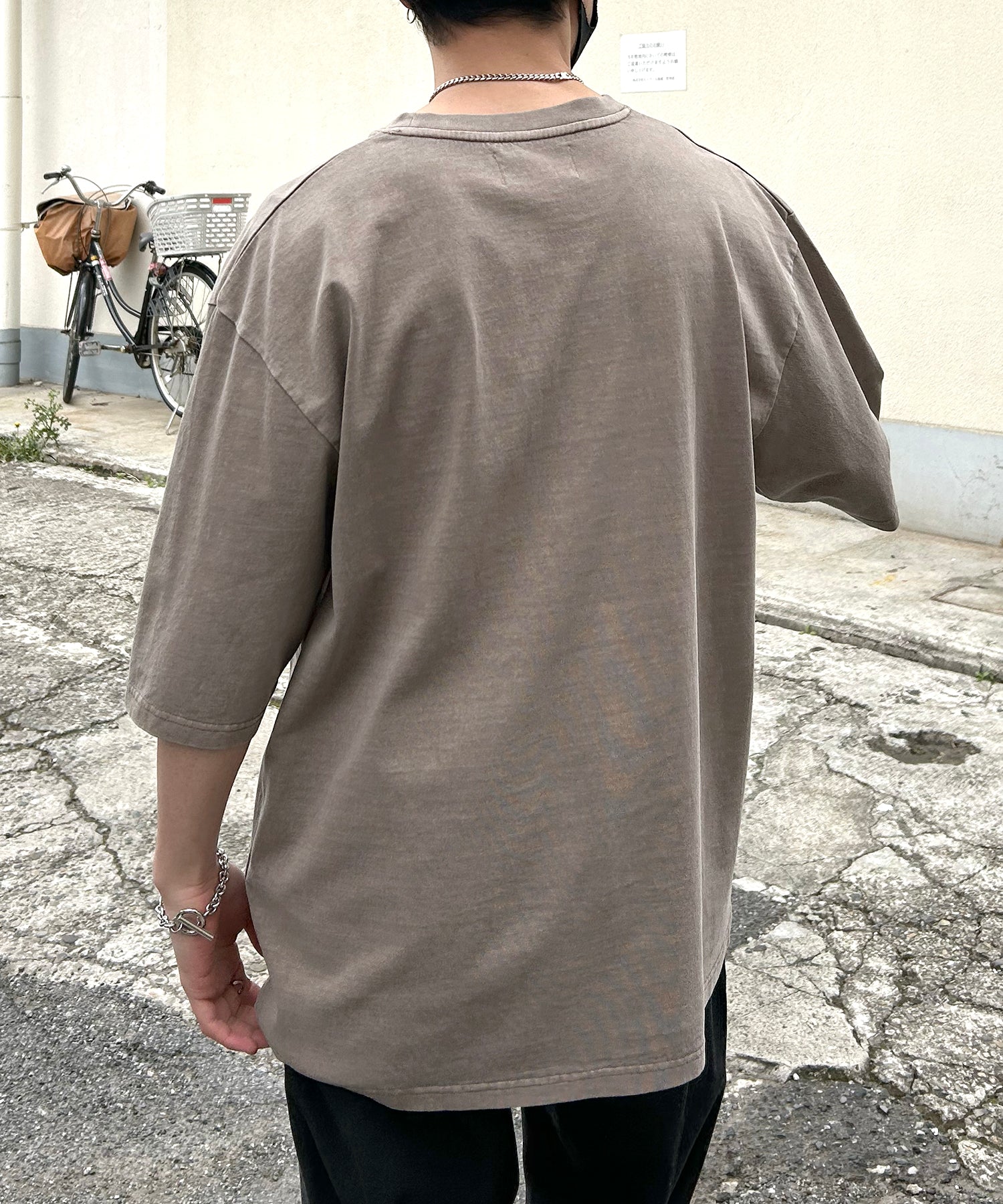 ヴィンテージライク ピグメント加工 アメカジ風 レトロプリント ロックTシャツ