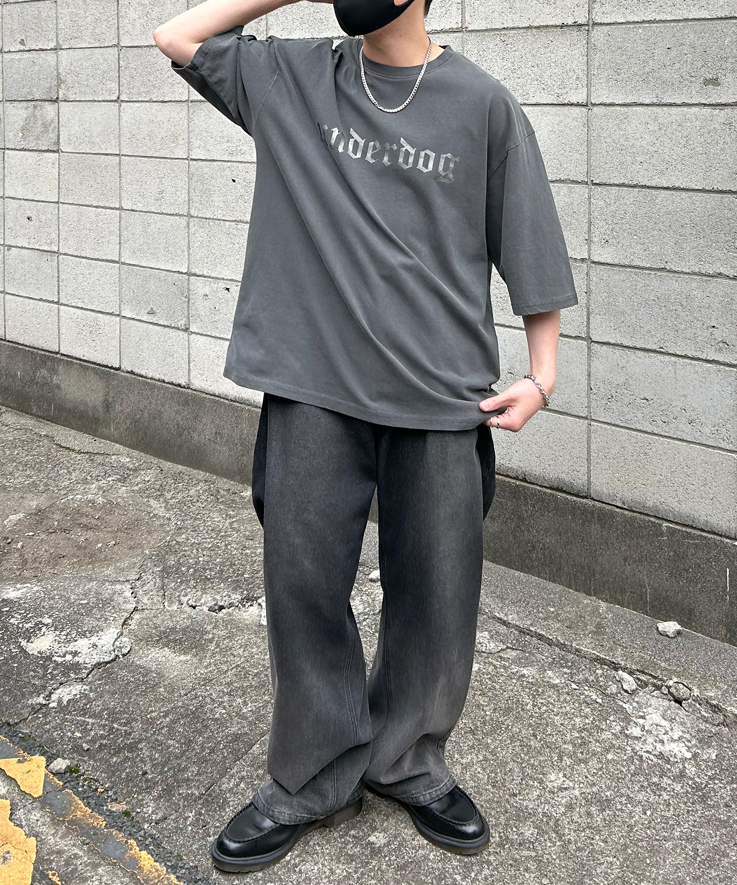 ヴィンテージライク ピグメント加工 アメカジ風 レトロプリント ロックTシャツ