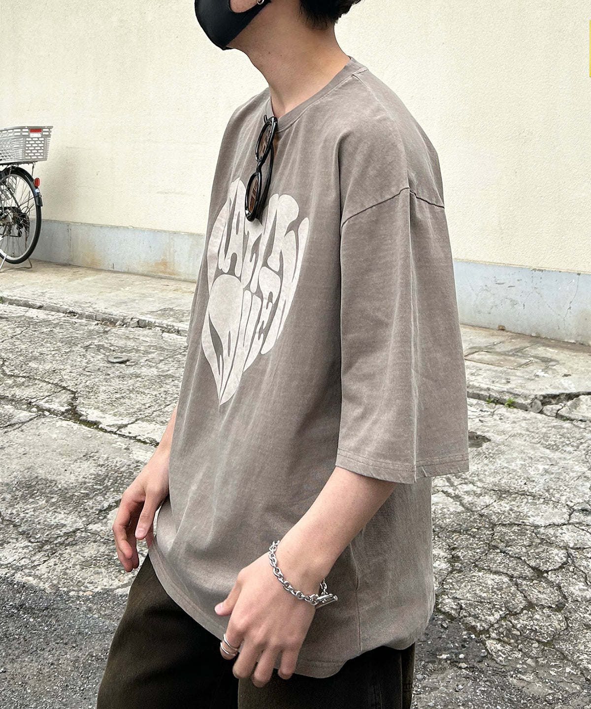 ヴィンテージライク ピグメント加工 アメカジ風 レトロプリント ロックTシャツ