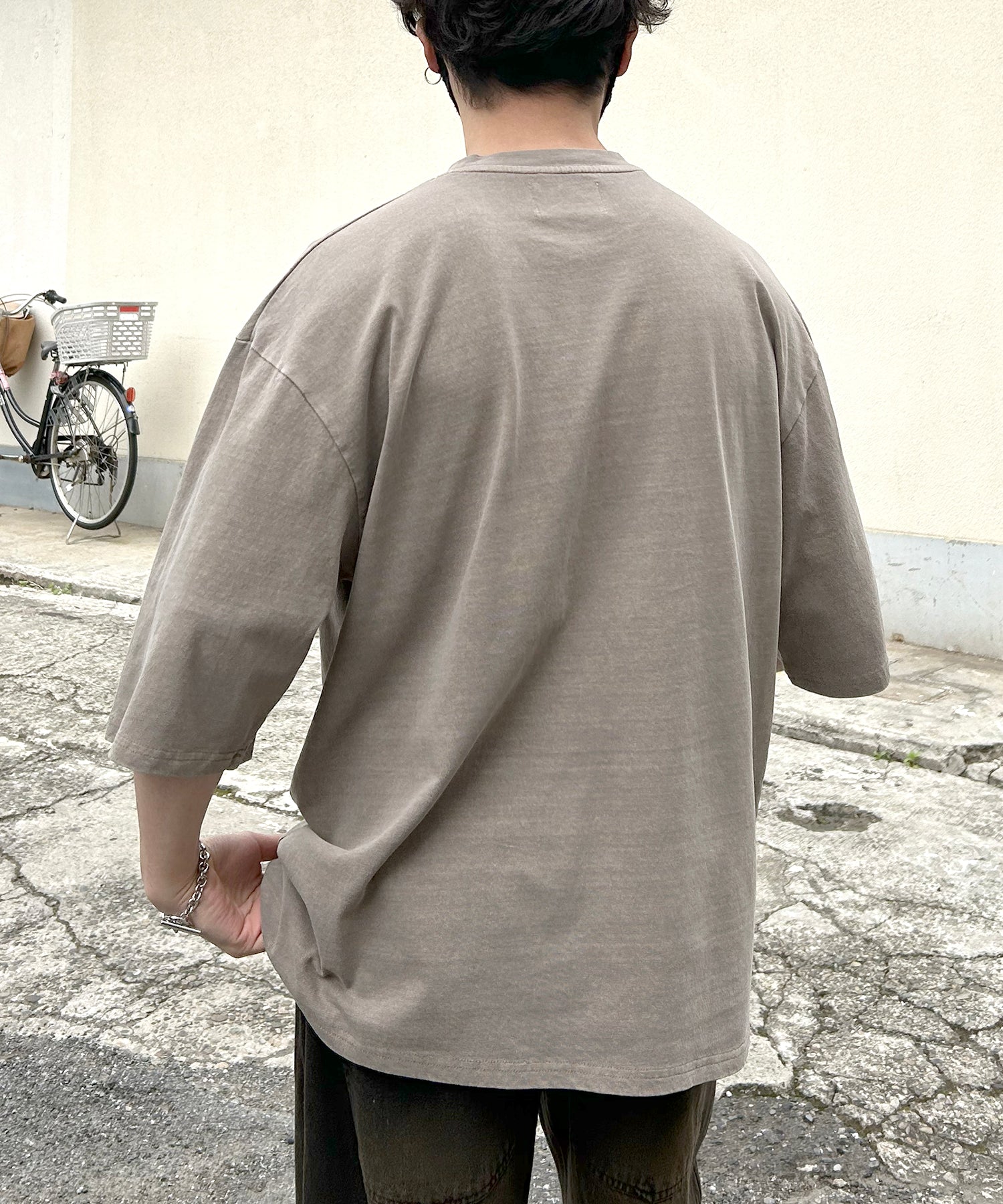 ヴィンテージライク ピグメント加工 アメカジ風 レトロプリント ロックTシャツ