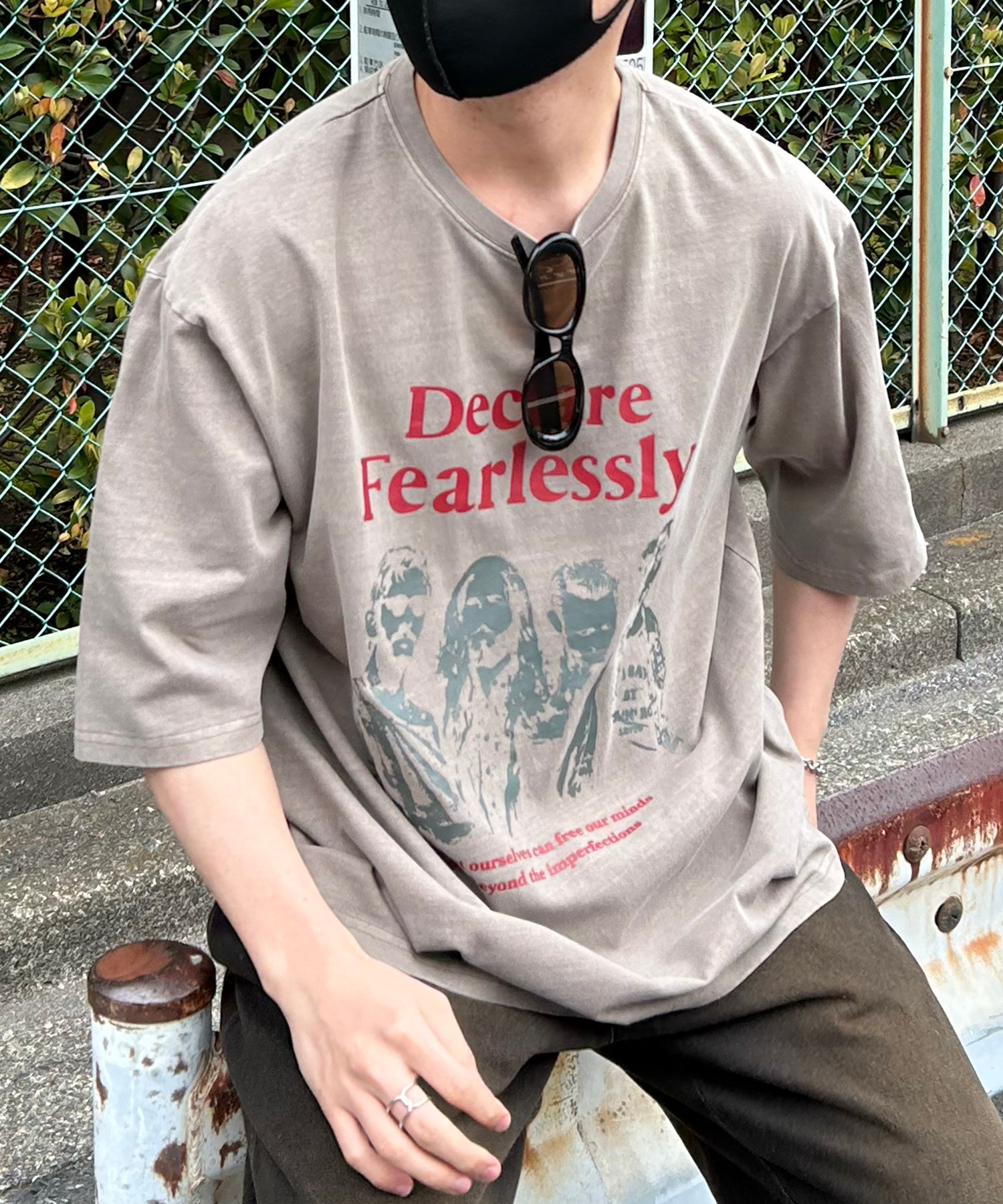 ヴィンテージライク ピグメント加工 アメカジ風 レトロプリント ロックTシャツ