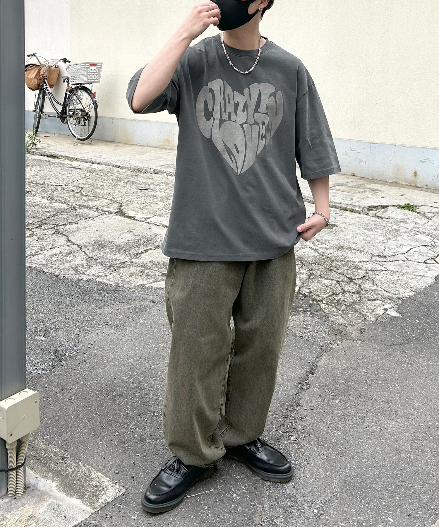 ヴィンテージライク ピグメント加工 アメカジ風 レトロプリント ロックTシャツ