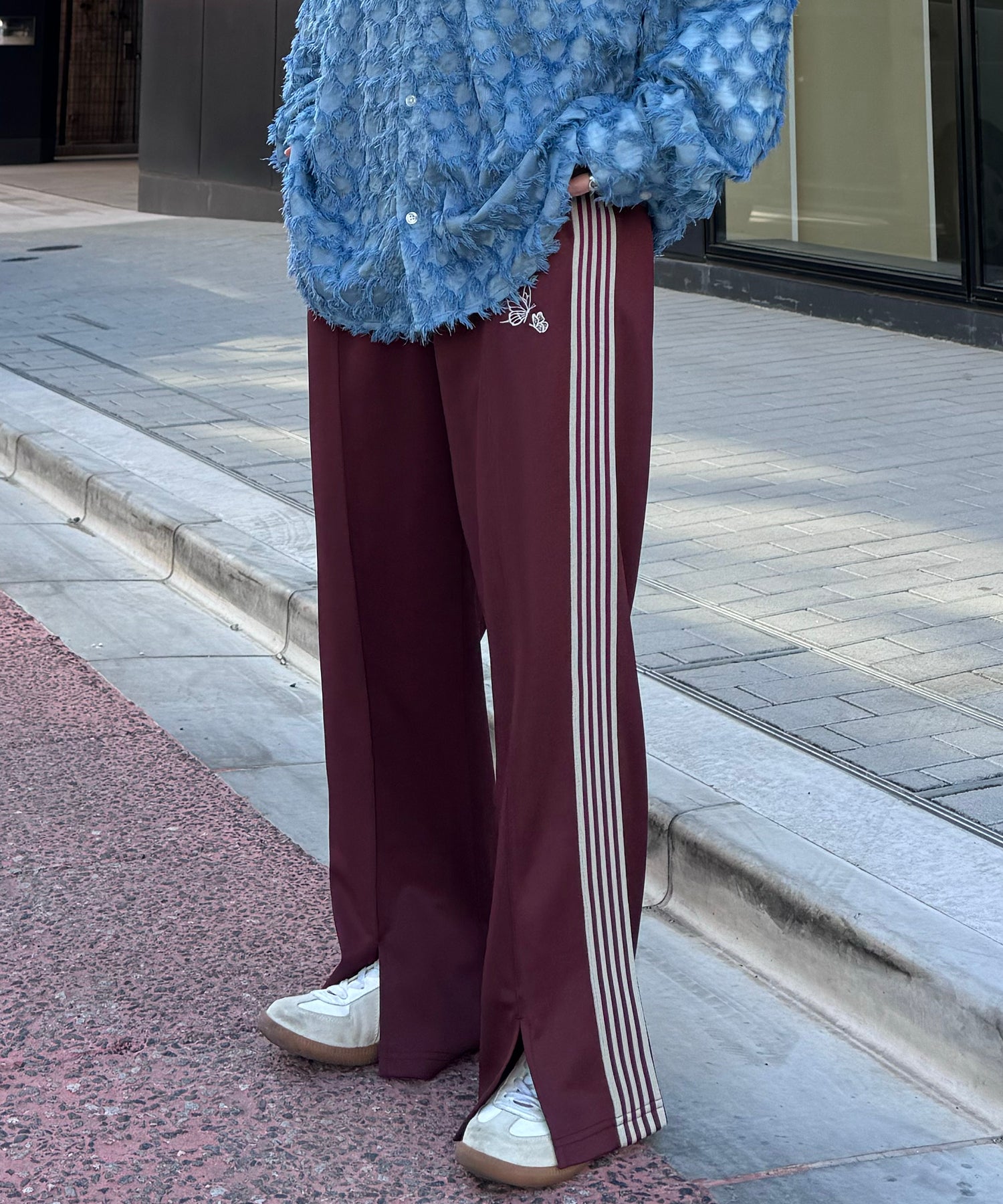 【セットアップ対応】"WEB限定" サイドライン ワンポイント刺繍 センタースリット ジャージパンツ