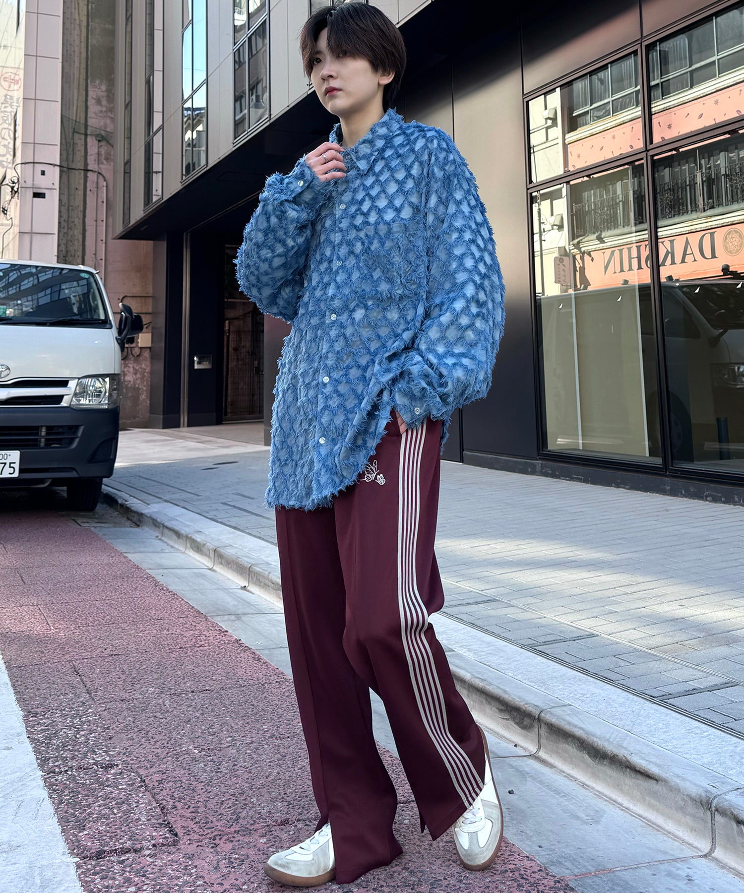 【セットアップ対応】"WEB限定" サイドライン ワンポイント刺繍 センタースリット ジャージパンツ