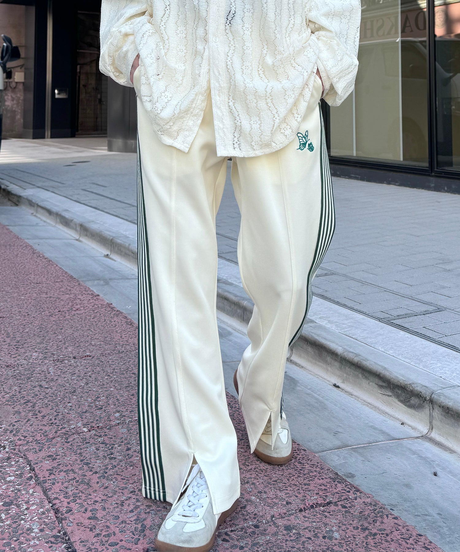 【セットアップ対応】"WEB限定" サイドライン ワンポイント刺繍 センタースリット ジャージパンツ