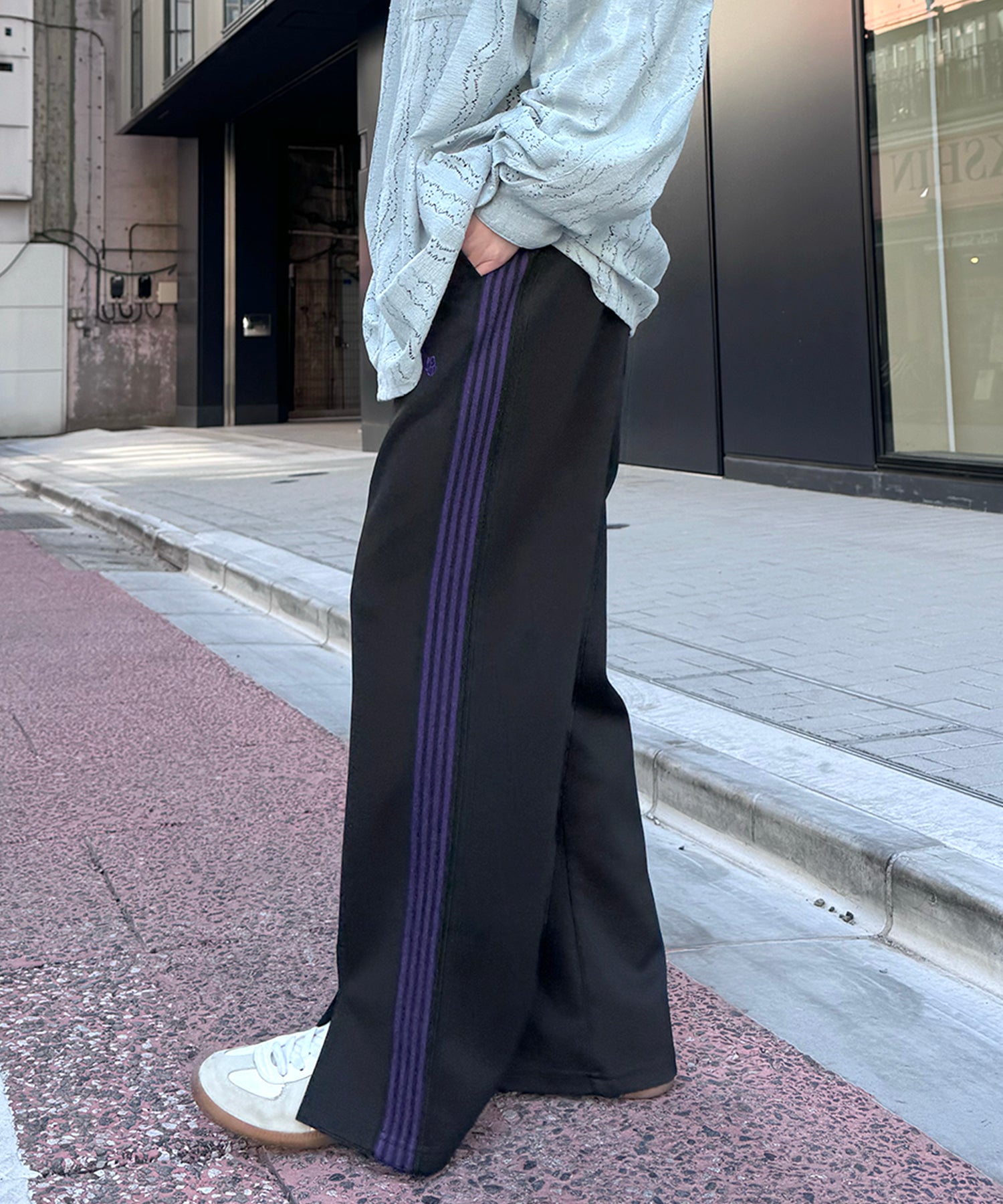 【セットアップ対応】"WEB限定" サイドライン ワンポイント刺繍 センタースリット ジャージパンツ