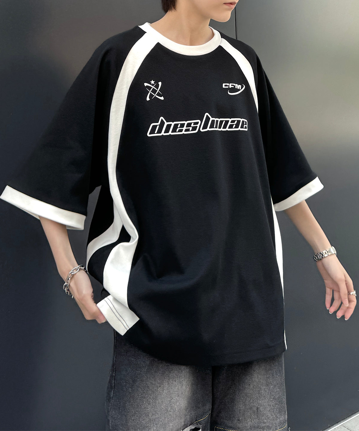 25SS Y2K パイピングライン ロゴプリント ビッグシルエットTシャツ