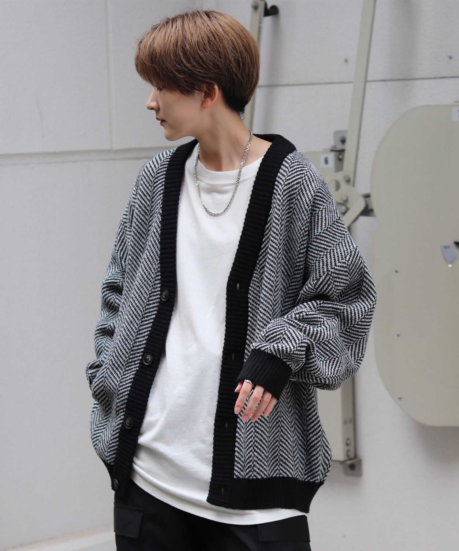 ビッグシルエット ヘリンボーン柄 ニットカーディガン