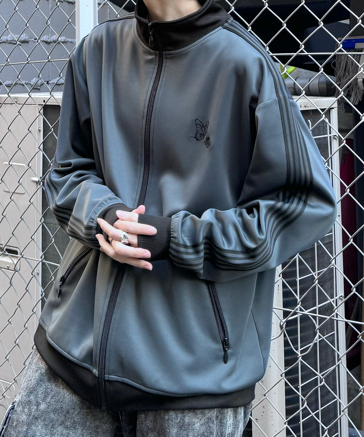 新色追加【セットアップ対応】WEB限定 ビッグシルエット ワンポイント刺繍 袖ラインジャージ トラックジャケット