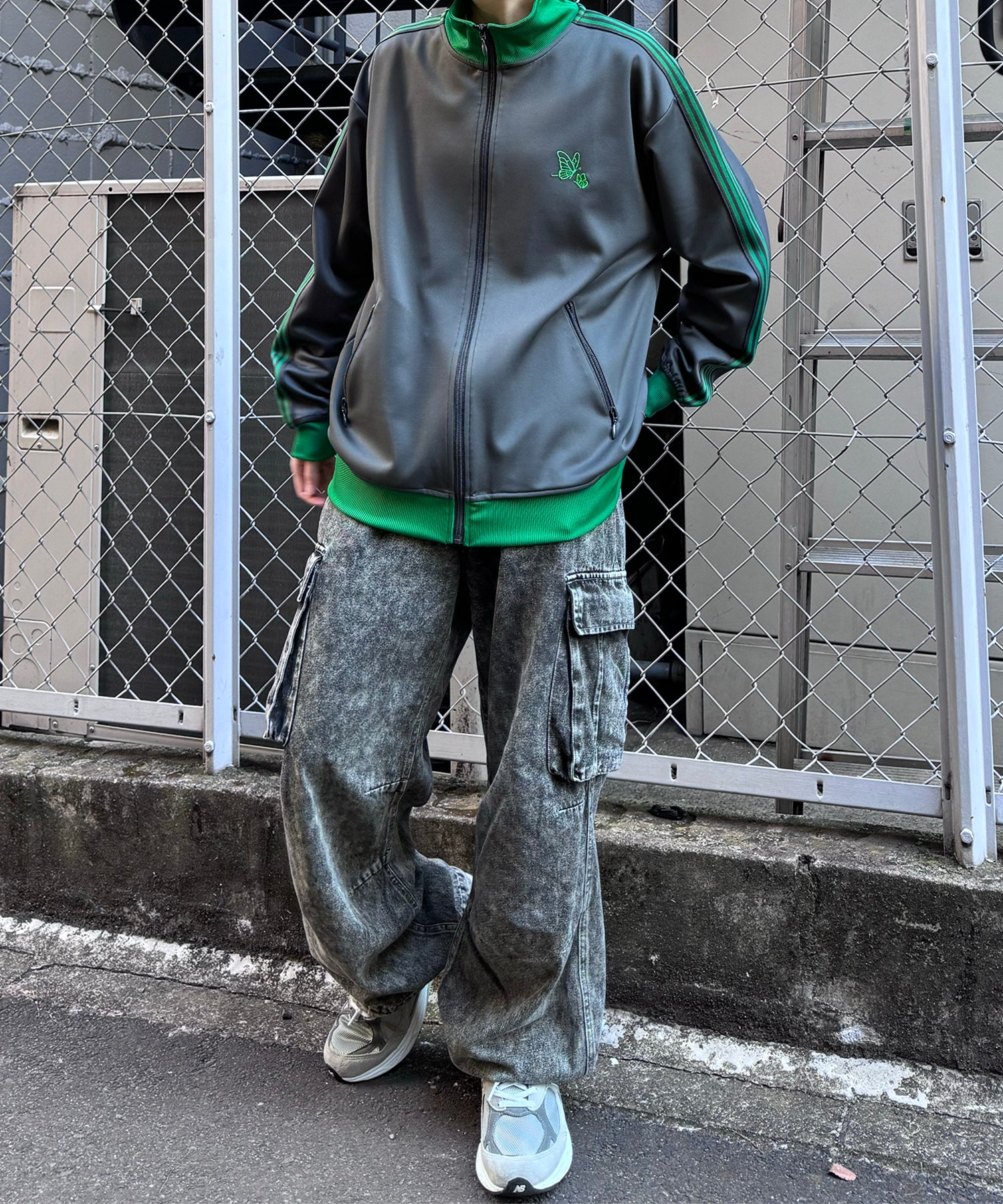 新色追加【セットアップ対応】WEB限定 ビッグシルエット ワンポイント刺繍 袖ラインジャージ トラックジャケット