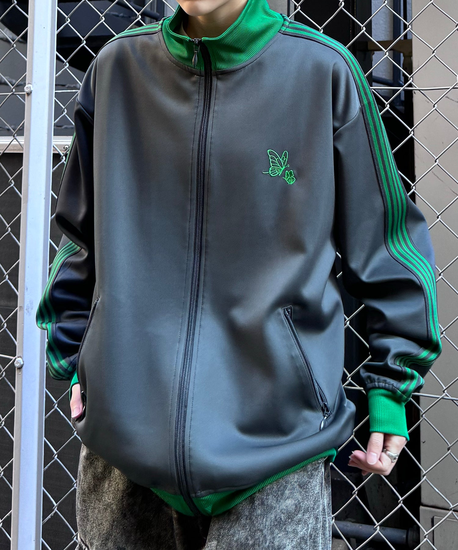 新色追加【セットアップ対応】WEB限定 ビッグシルエット ワンポイント刺繍 袖ラインジャージ トラックジャケット