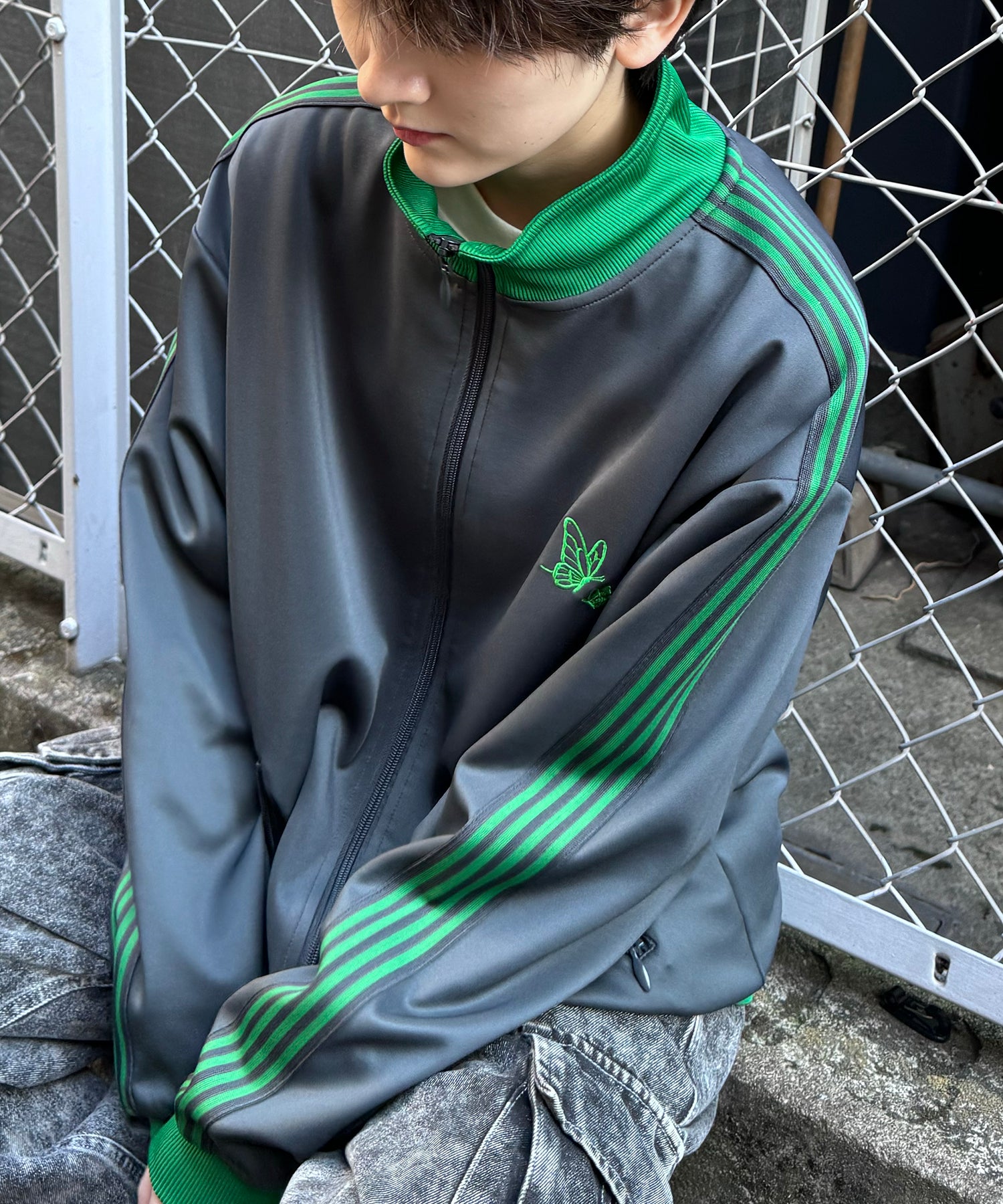 新色追加【セットアップ対応】WEB限定 ビッグシルエット ワンポイント刺繍 袖ラインジャージ トラックジャケット