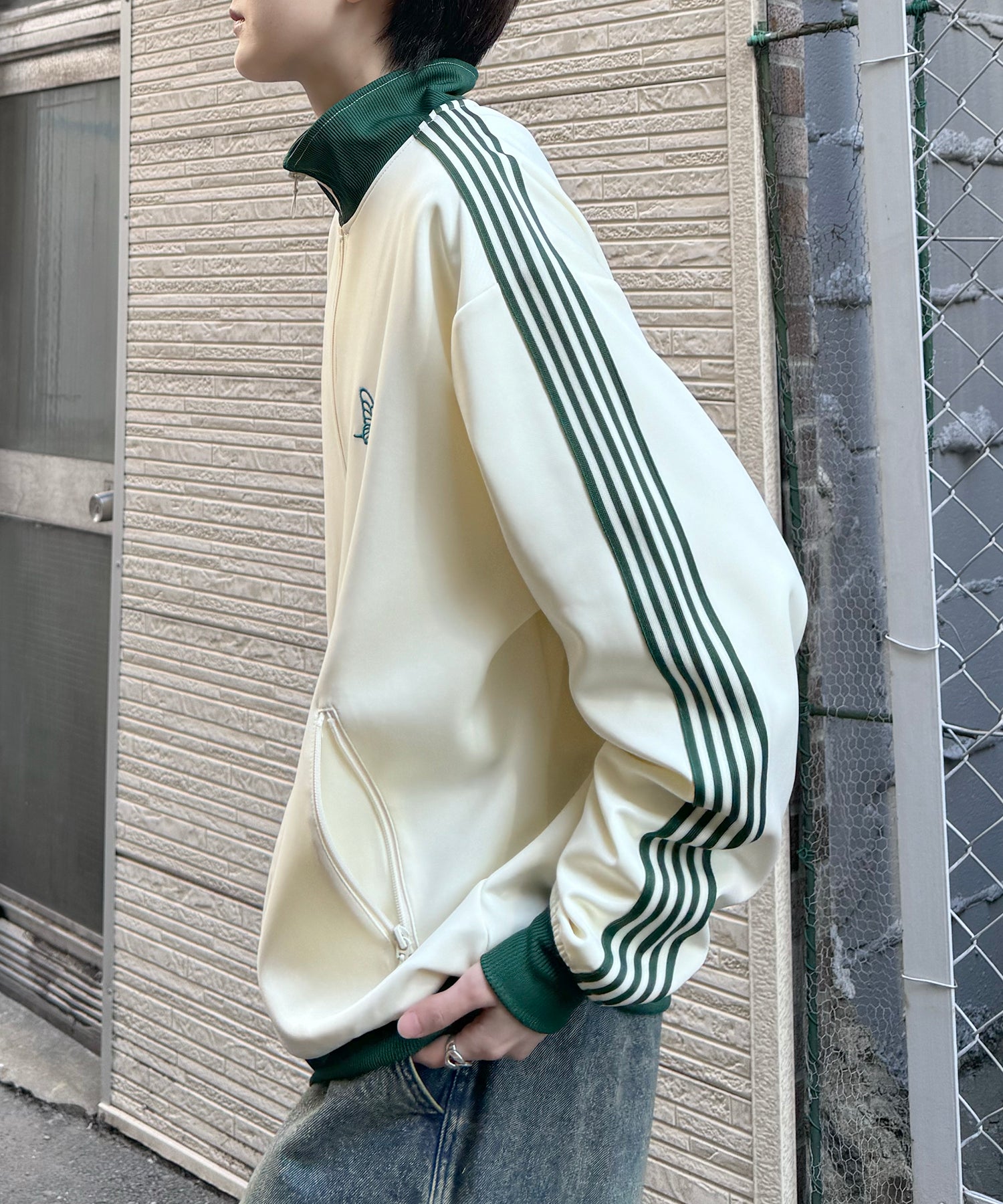 新色追加【セットアップ対応】WEB限定 ビッグシルエット ワンポイント刺繍 袖ラインジャージ トラックジャケット