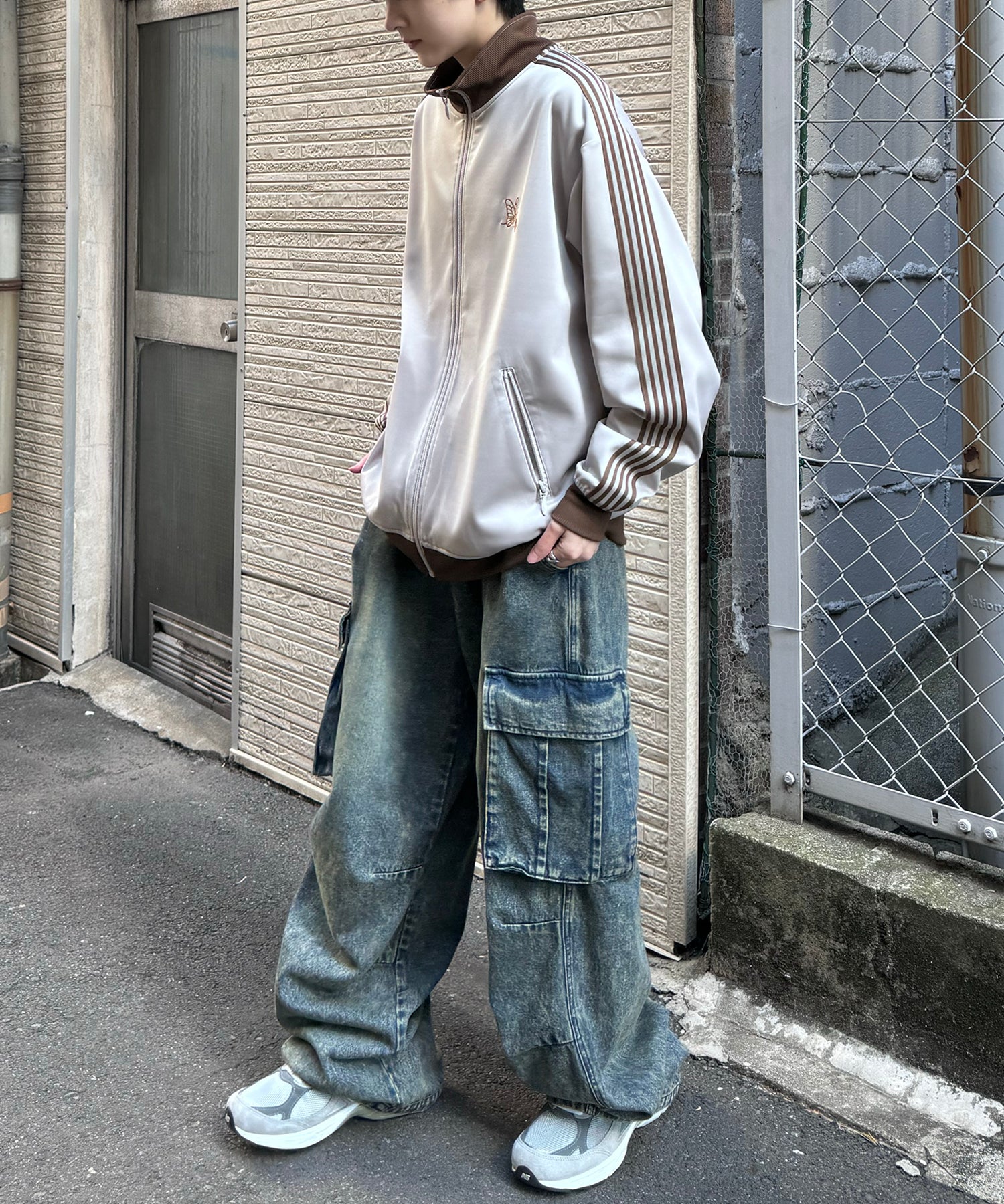 新色追加【セットアップ対応】WEB限定 ビッグシルエット ワンポイント刺繍 袖ラインジャージ トラックジャケット