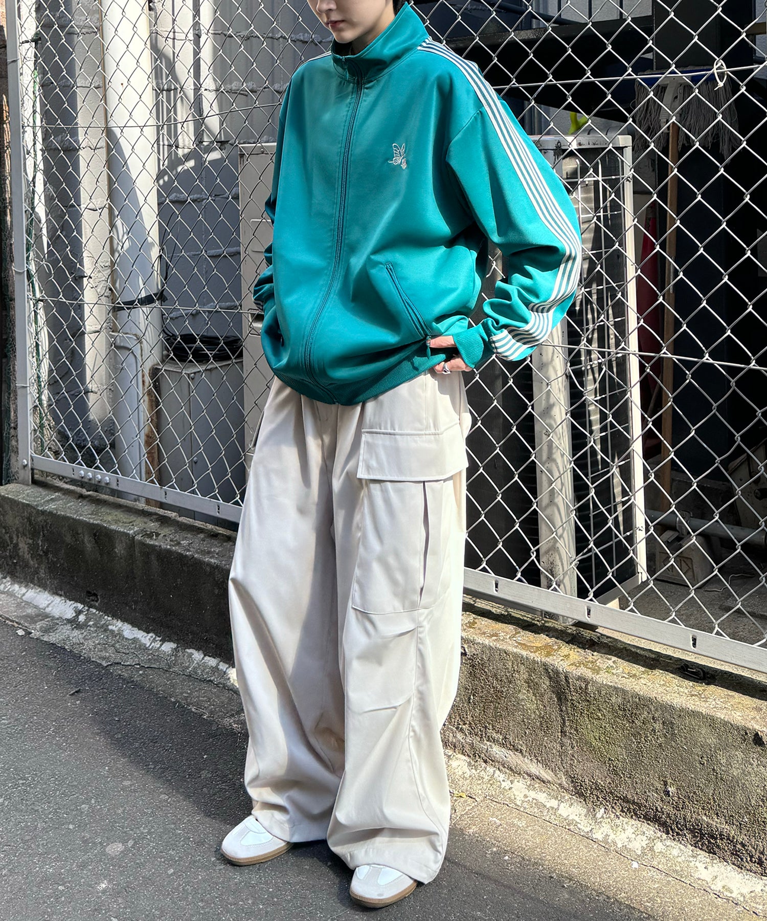 新色追加【セットアップ対応】WEB限定 ビッグシルエット ワンポイント刺繍 袖ラインジャージ トラックジャケット