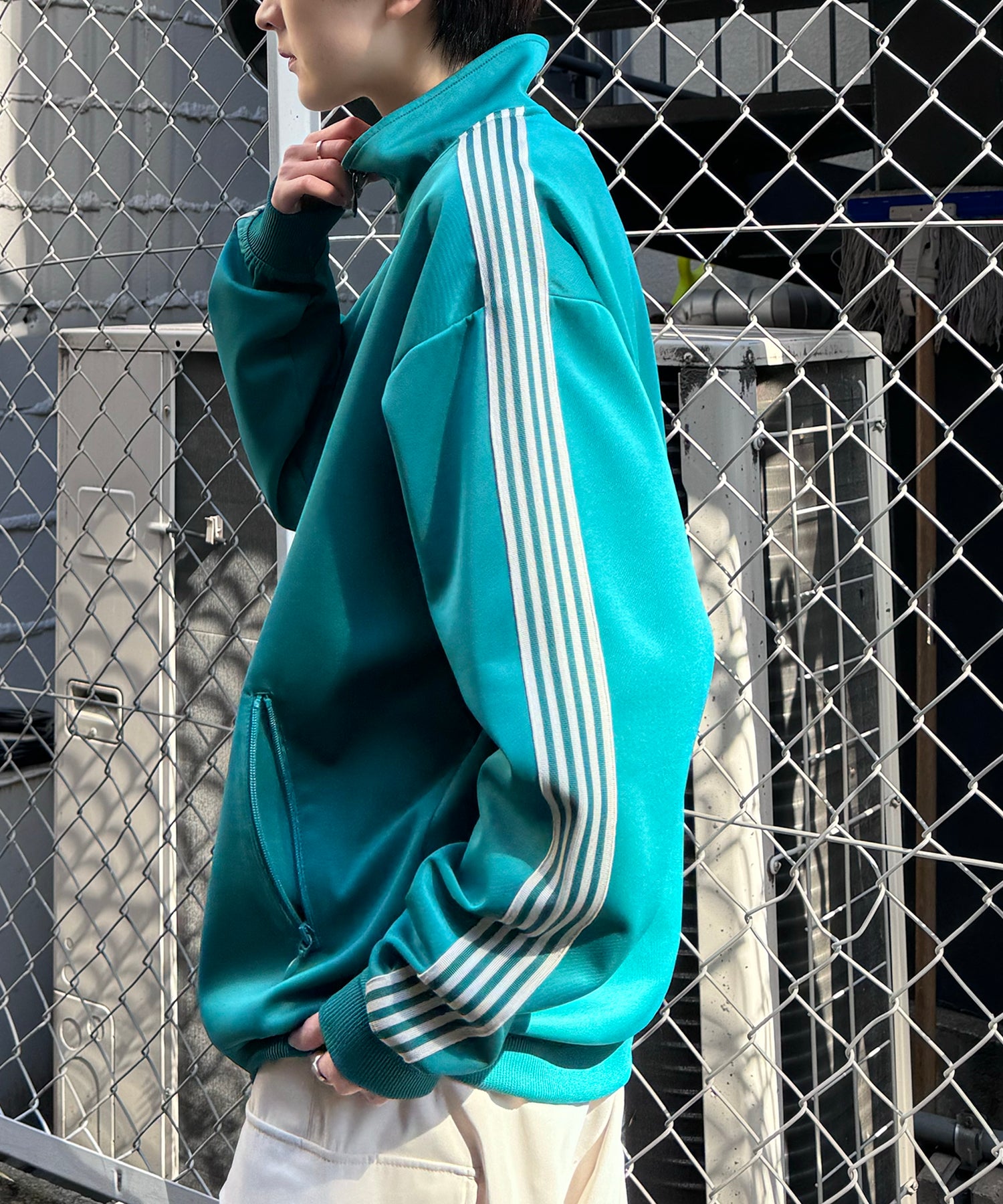 新色追加【セットアップ対応】WEB限定 ビッグシルエット ワンポイント刺繍 袖ラインジャージ トラックジャケット