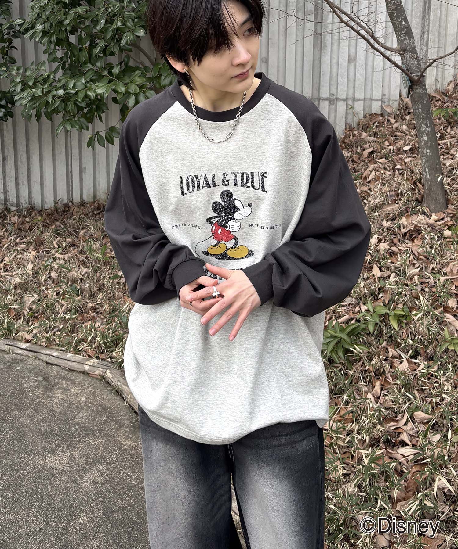25SS Disney Mickey / ミッキー ヴィンテージライク レトログラフィック 古着風クラックプリント ビッグシルエット ラグランロンT