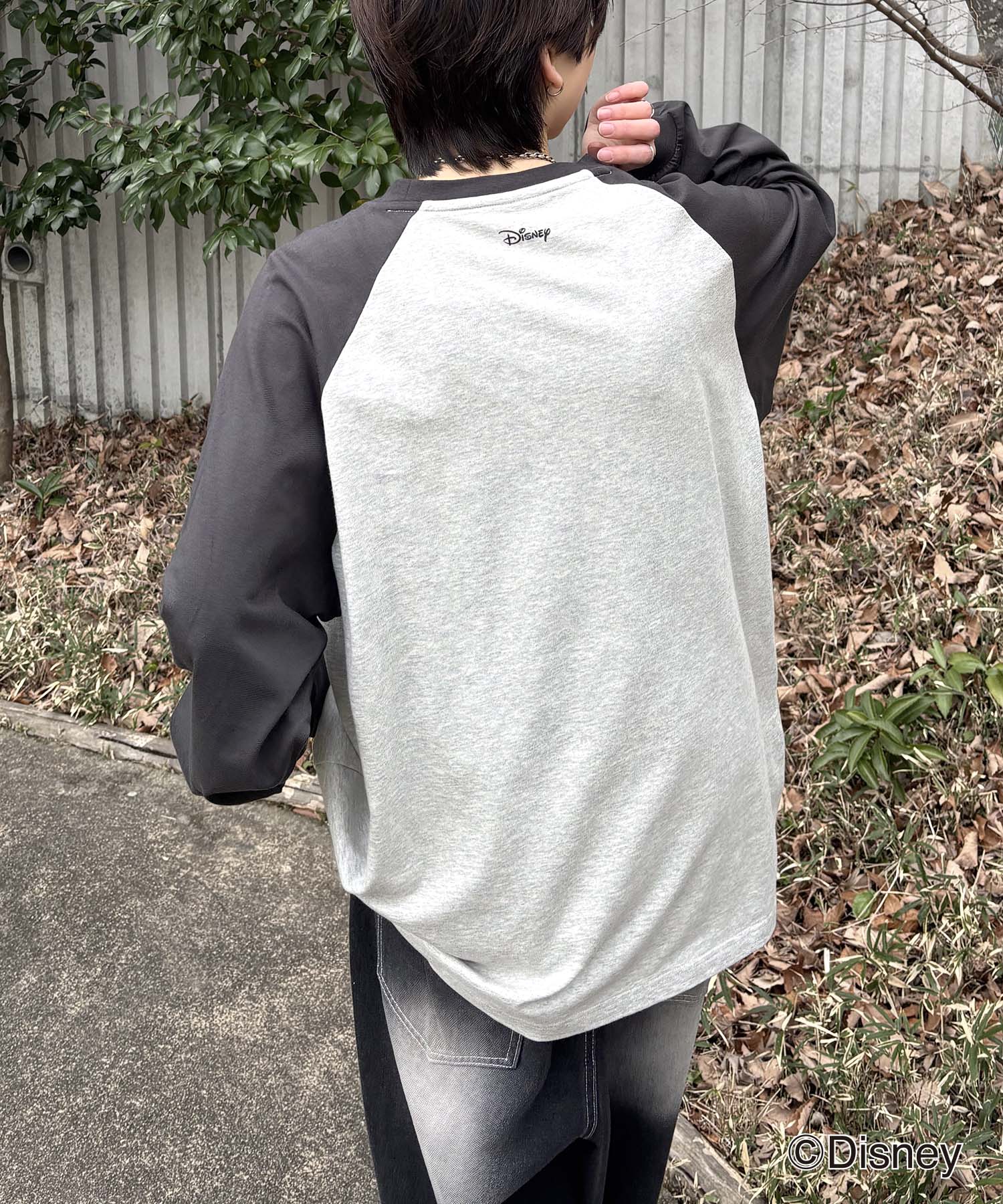 25SS Disney Mickey / ミッキー ヴィンテージライク レトログラフィック 古着風クラックプリント ビッグシルエット ラグランロンT
