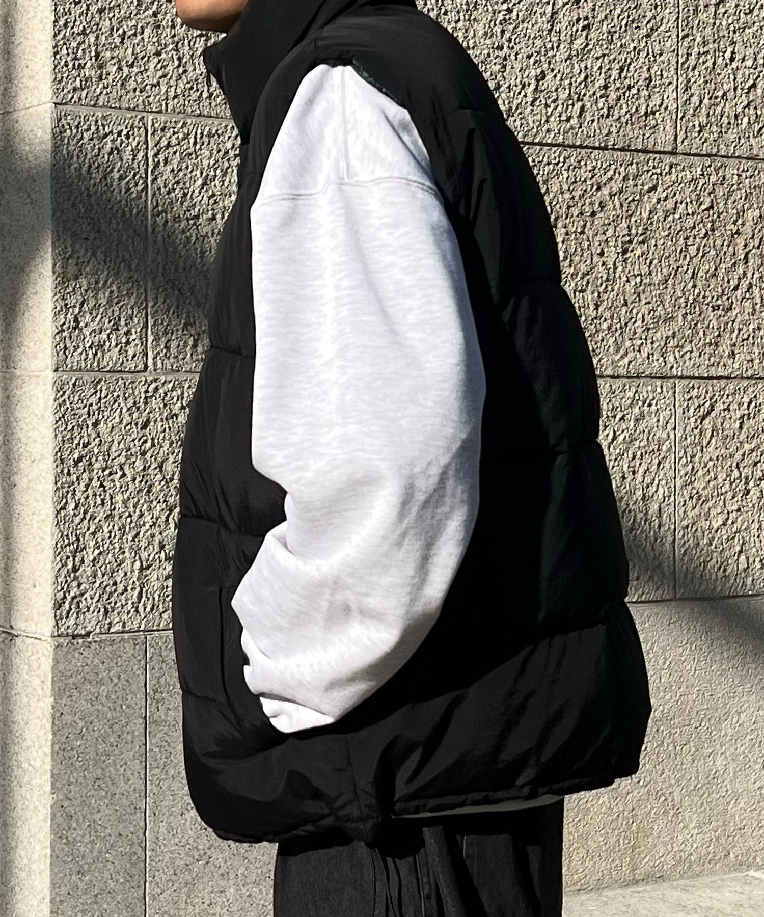 23AW ビッグシルエット スタンドネック 裾ひもドロスト エコダウン フルジップナイロンベスト
