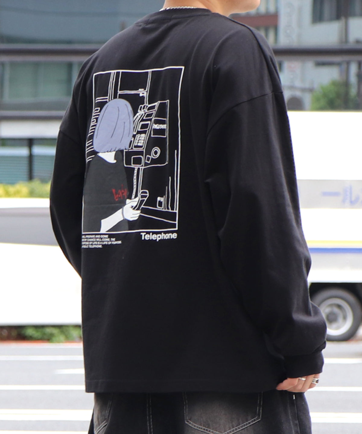 テレフォンガールイラストバックプリント / ワンポイント刺繍 ビッグシルエットロンT