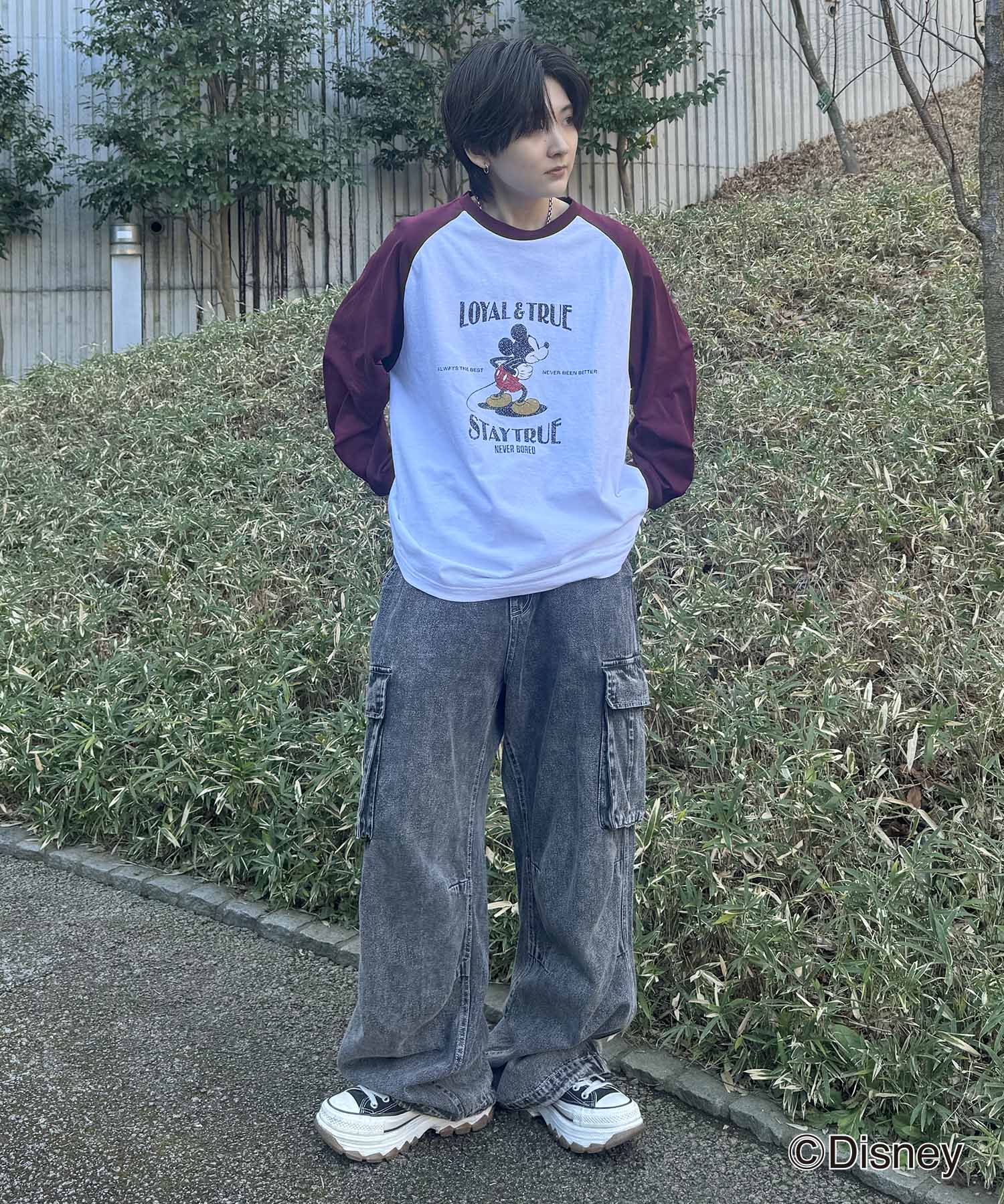 25SS Disney Mickey / ミッキー ヴィンテージライク レトログラフィック 古着風クラックプリント ビッグシルエット ラグランロンT