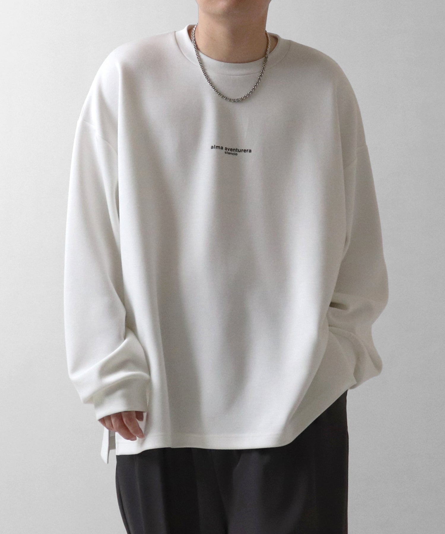 ドレープトロミ オーバーサイズ ワンポイント ビッグシルエット ダンボールニット プルオーバースウェット