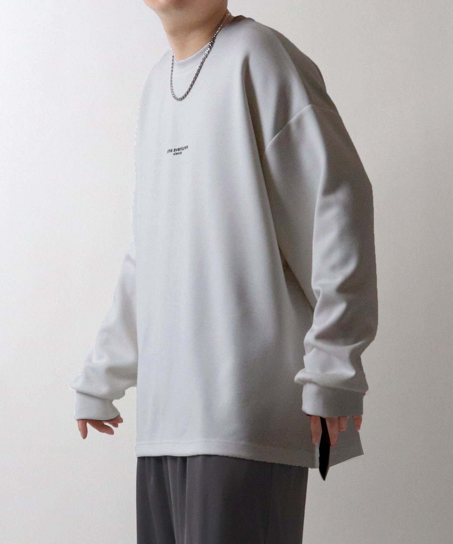 ドレープトロミ オーバーサイズ ワンポイント ビッグシルエット ダンボールニット プルオーバースウェット