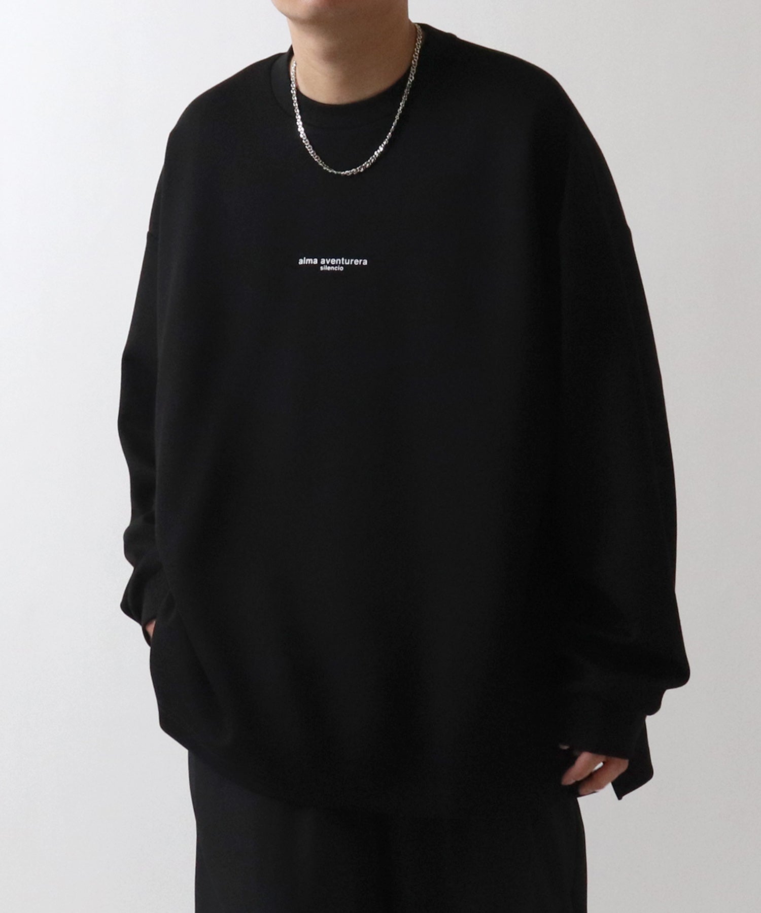 ドレープトロミ オーバーサイズ ワンポイント ビッグシルエット ダンボールニット プルオーバースウェット