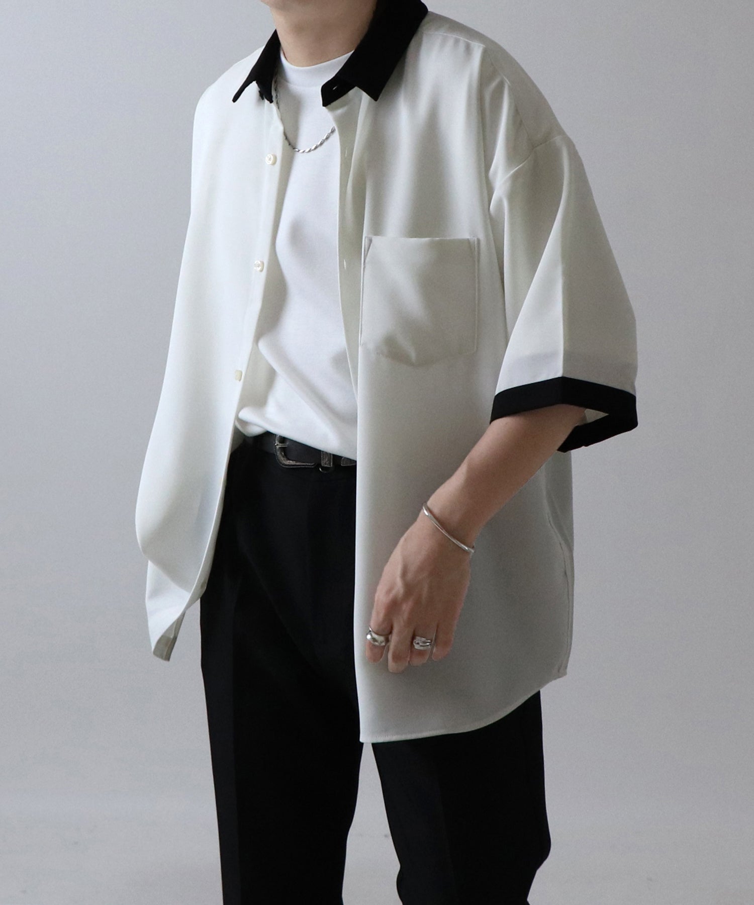 イージーケア ビッグシルエット 襟配色 クレリック半袖シャツ
