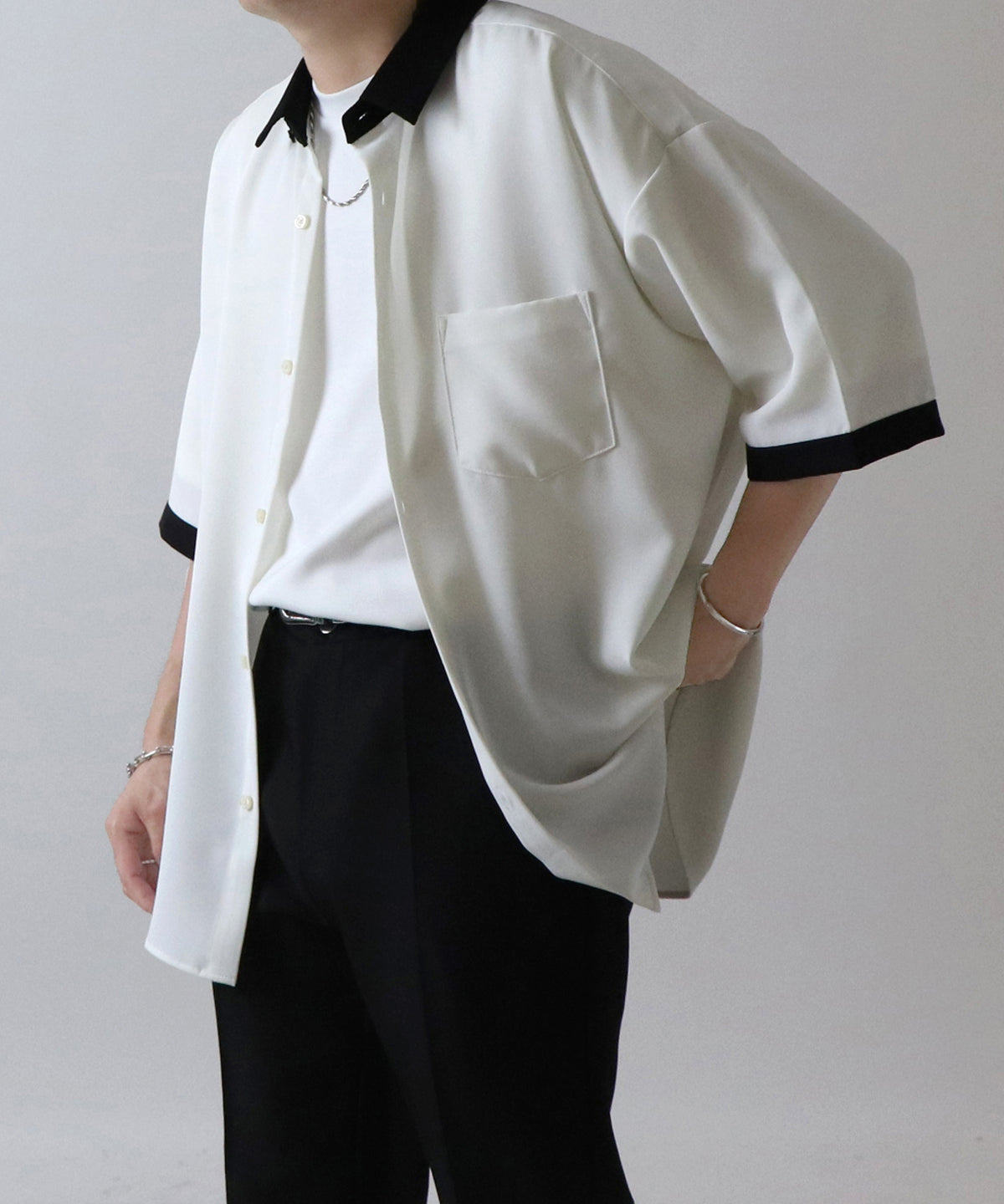 イージーケア ビッグシルエット 襟配色 クレリック半袖シャツ