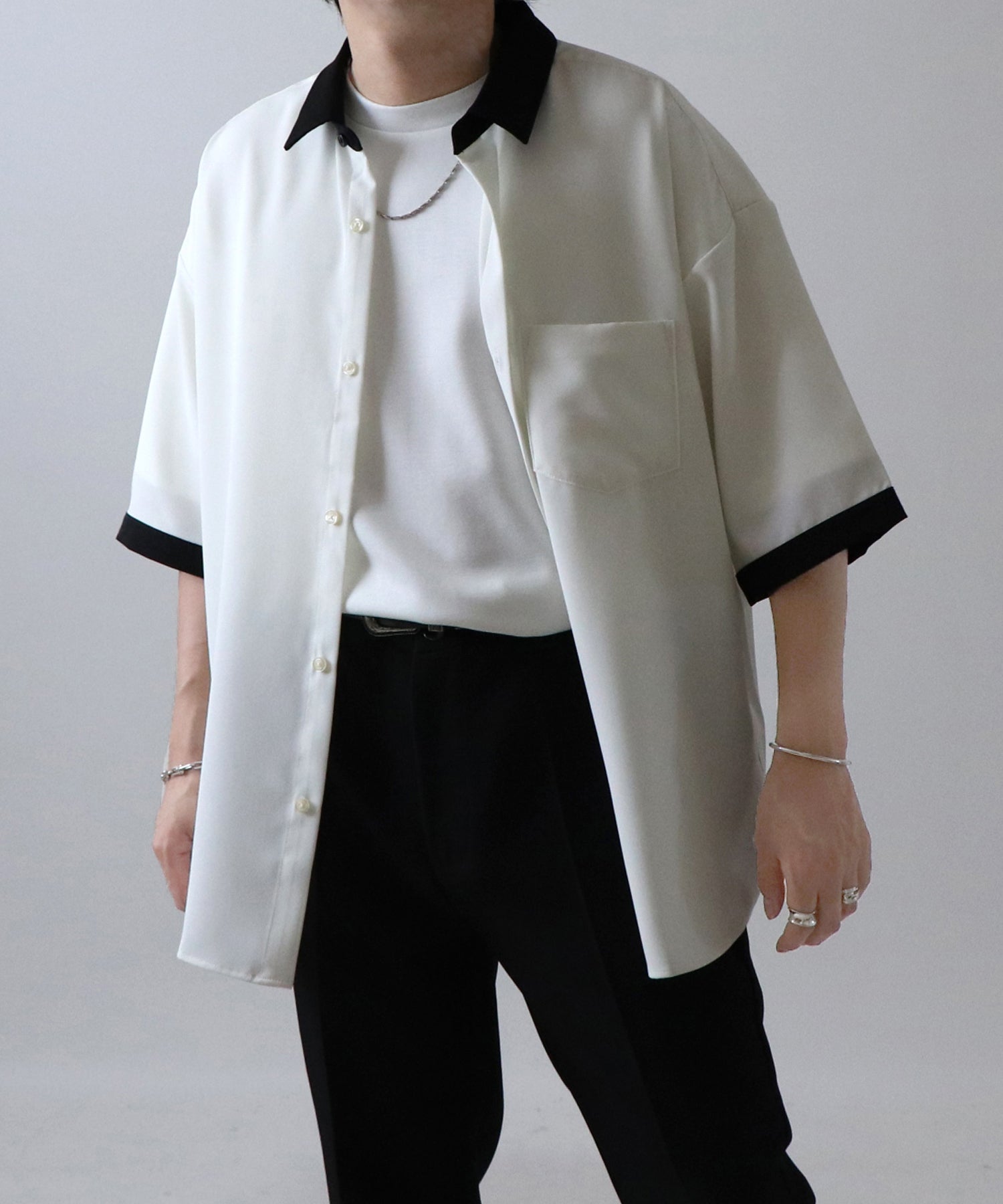 イージーケア ビッグシルエット 襟配色 クレリック半袖シャツ