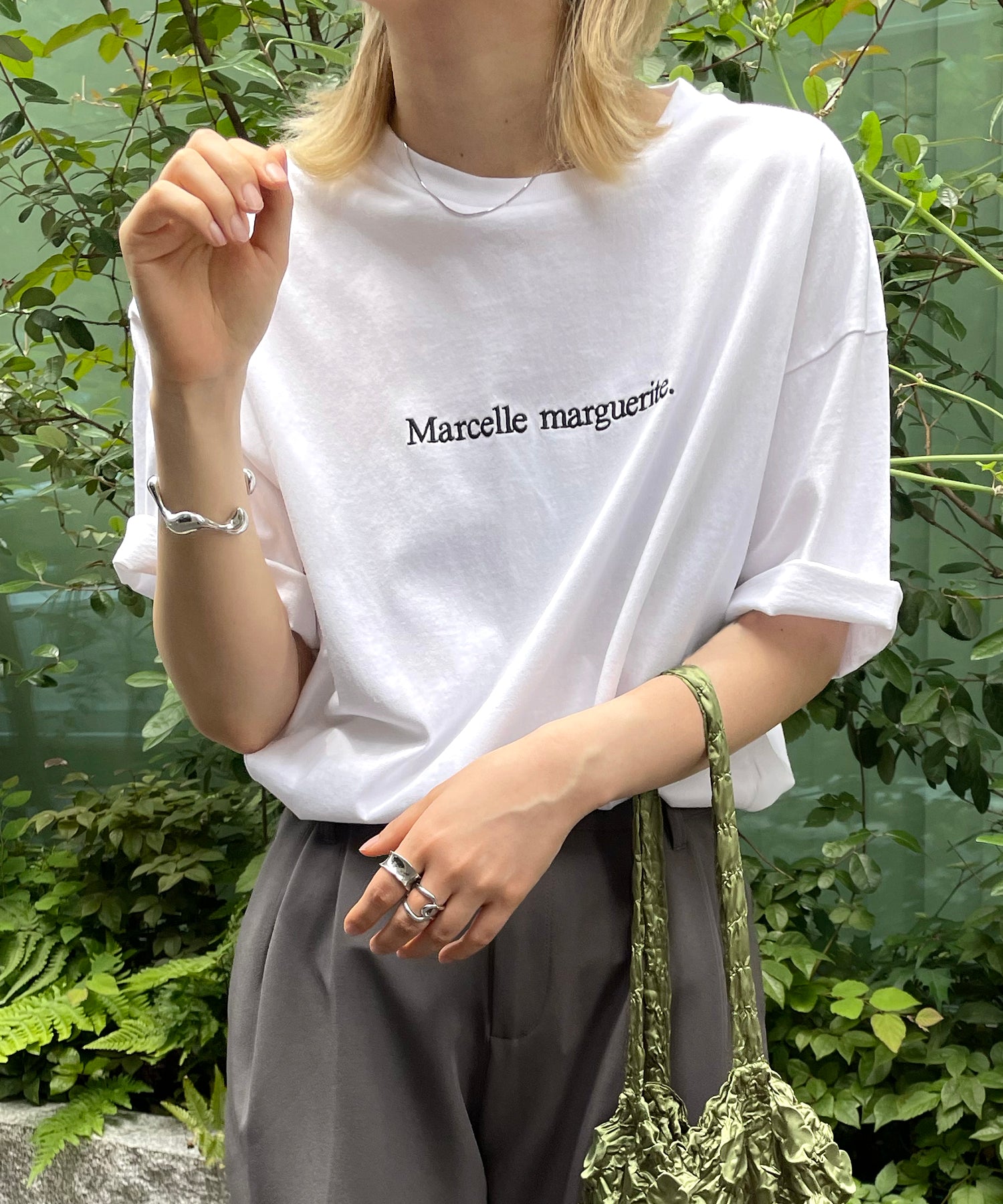 ワンポイント刺繍ロゴ ビッグシルエット半袖Tシャツ