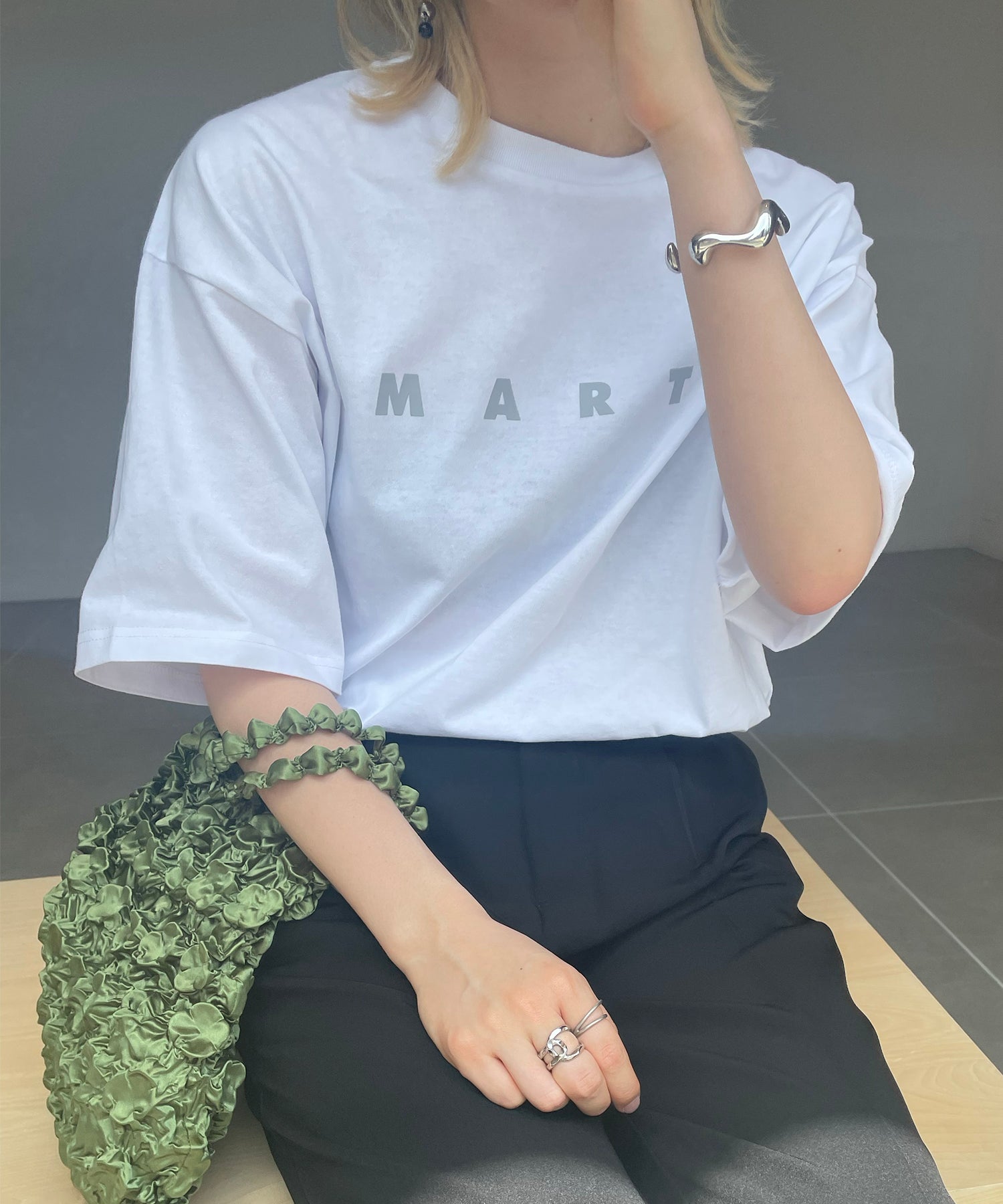 MARTE ロゴ ビッグシルエット半袖プリントTシャツ