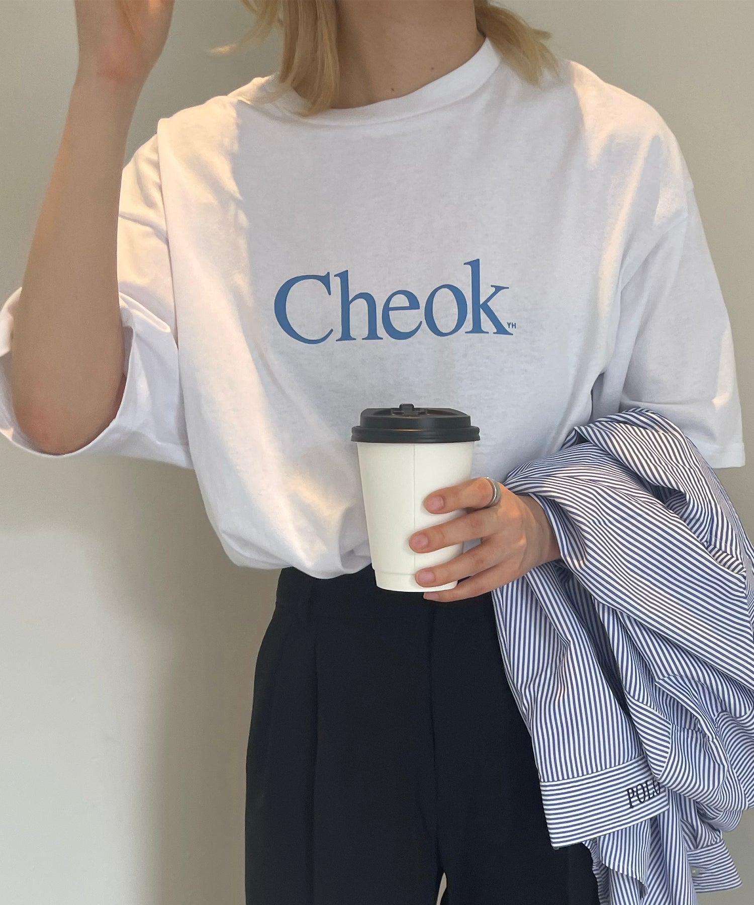 Cheokロゴ ビッグシルエット半袖プリントTシャツ