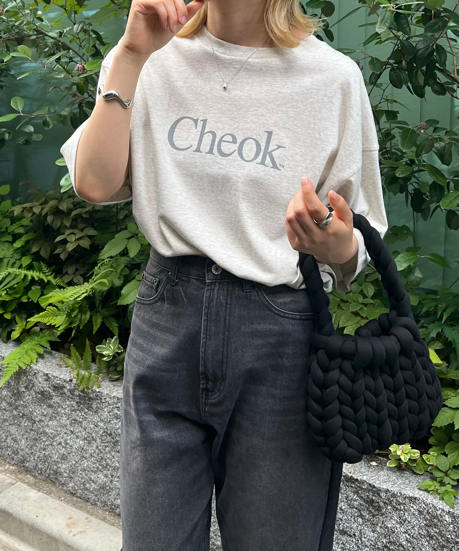 Cheokロゴ ビッグシルエット半袖プリントTシャツ