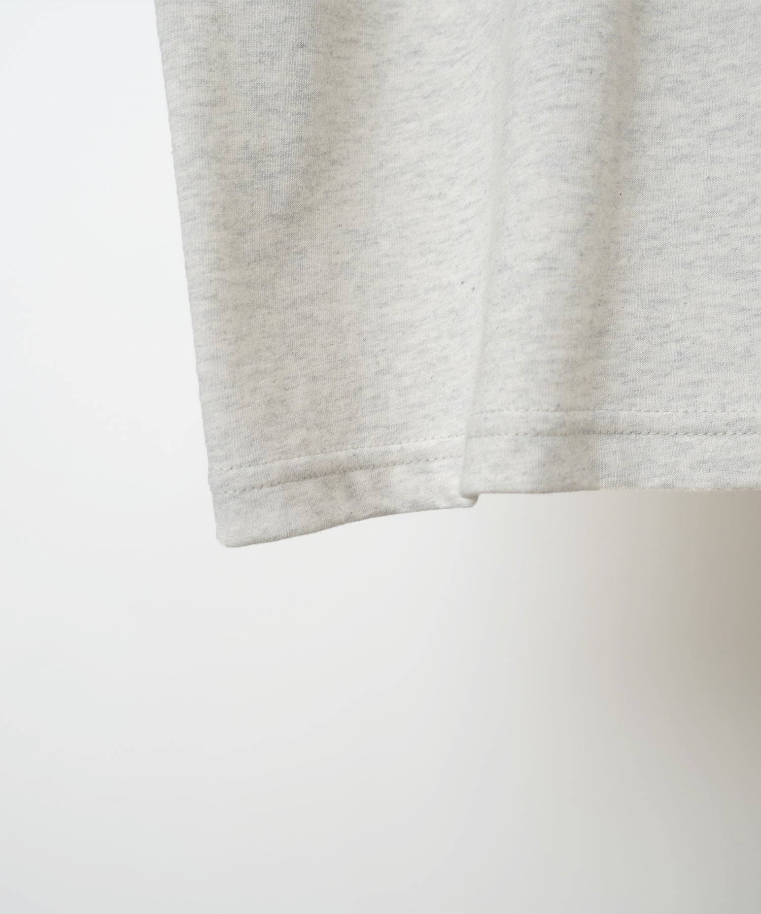 Cheokロゴ ビッグシルエット半袖プリントTシャツ