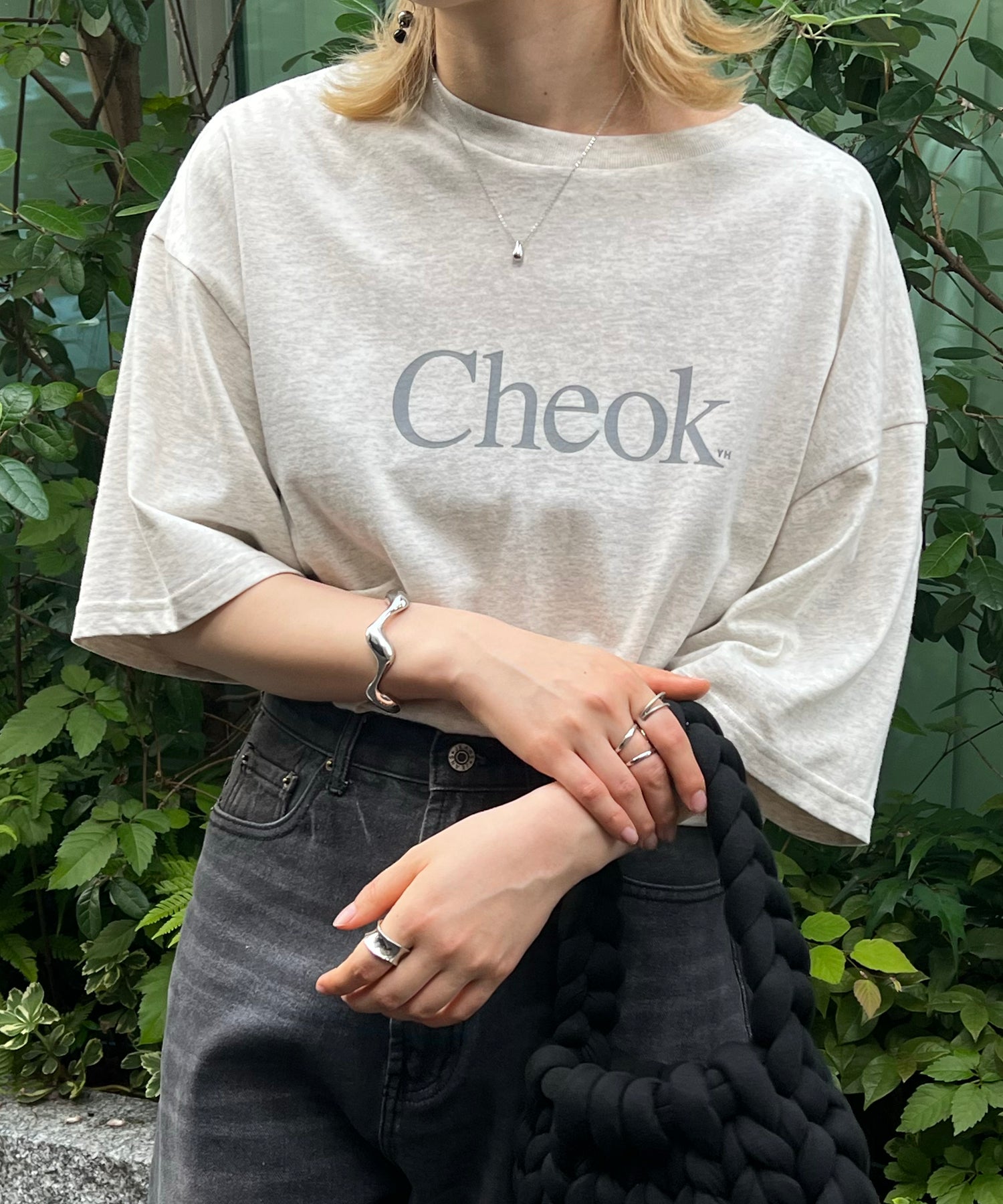 Cheokロゴ ビッグシルエット半袖プリントTシャツ