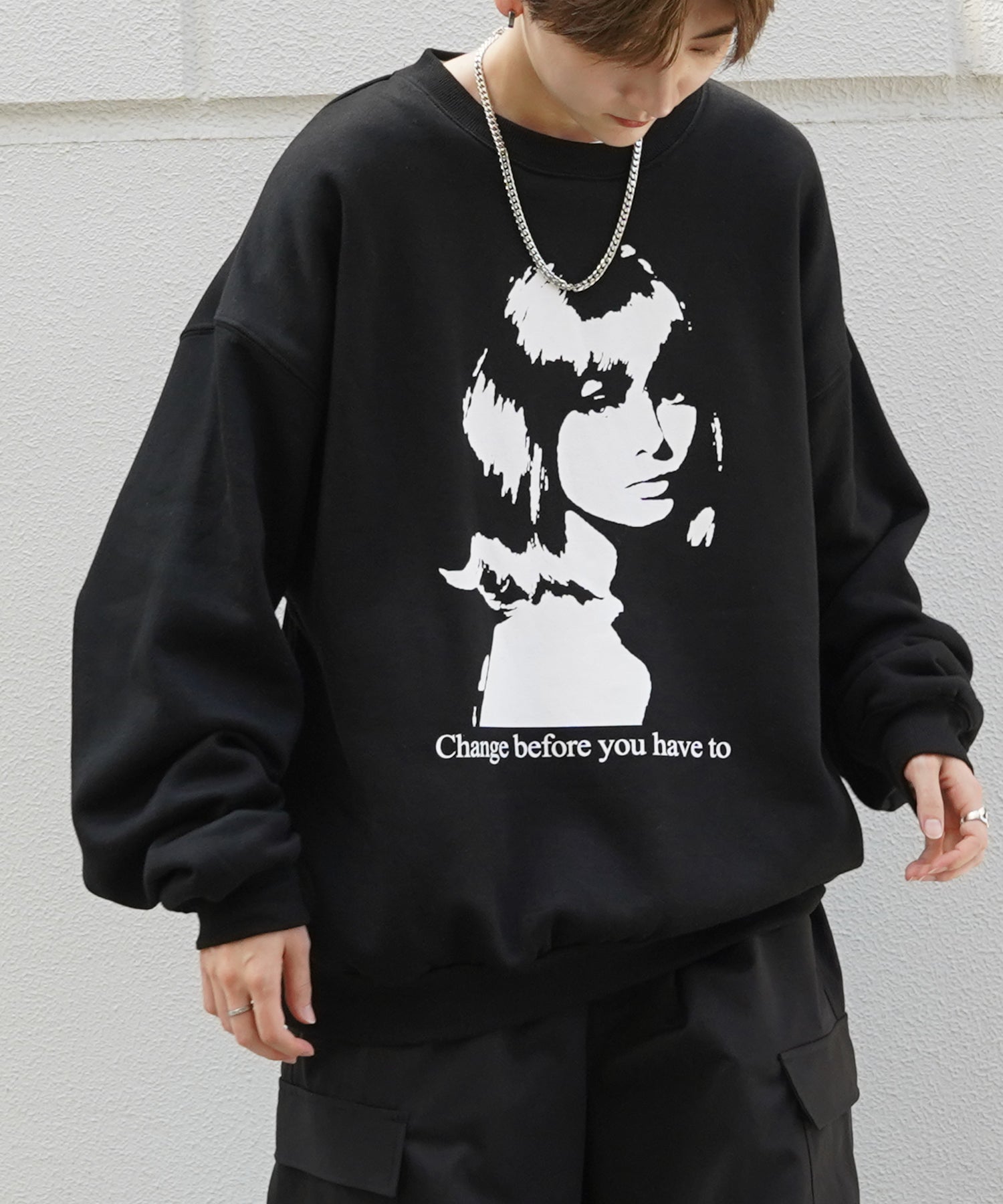 Shadowガールプリント ビッグシルエット 裏起毛プルオーバースウェット