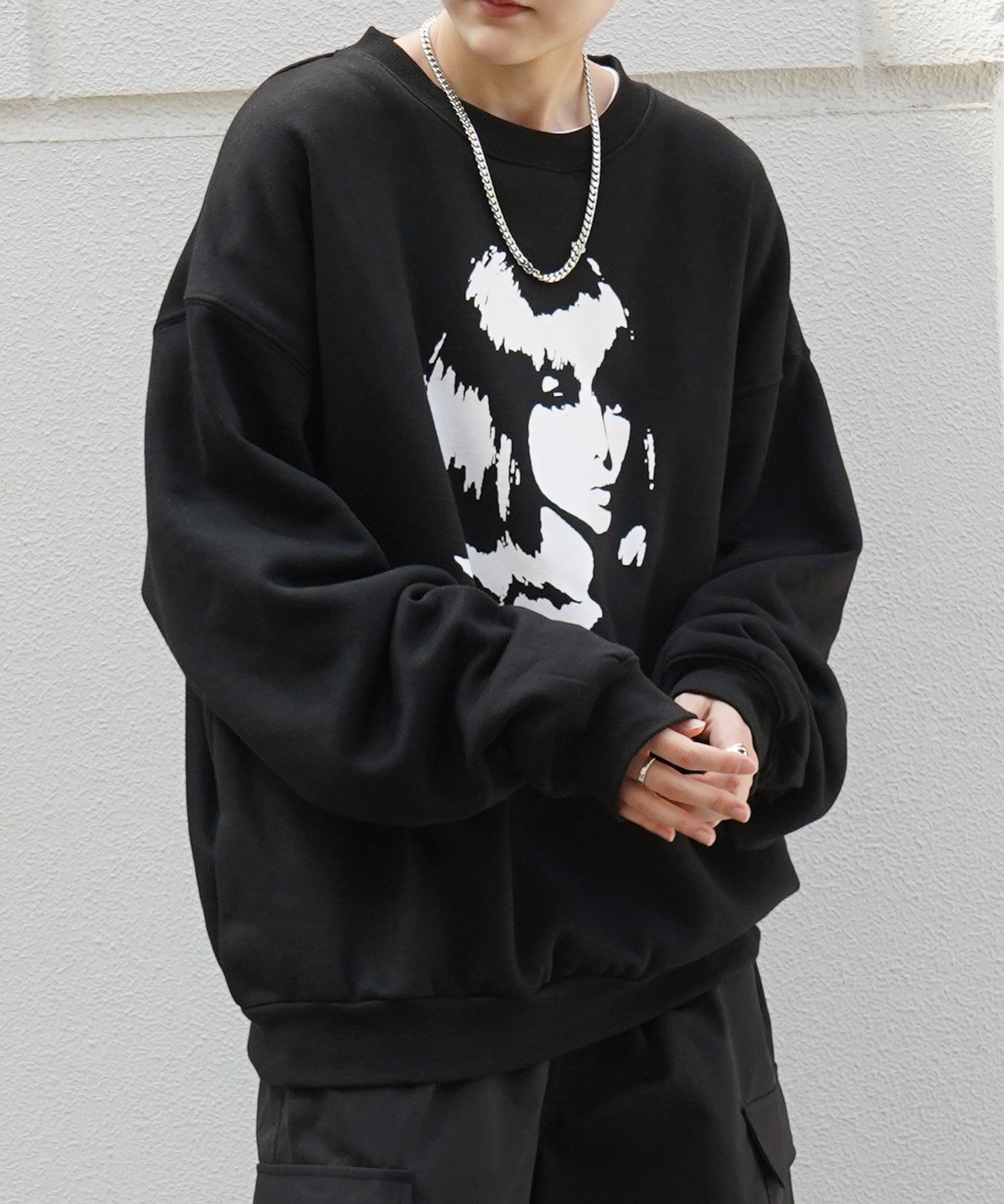 Shadowガールプリント ビッグシルエット 裏起毛プルオーバースウェット