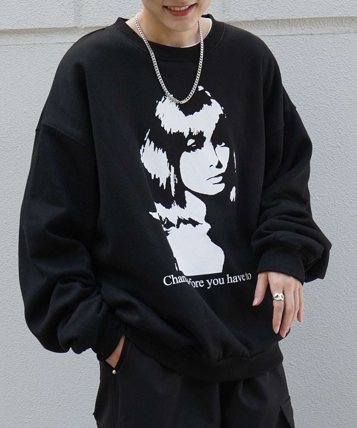 Shadowガールプリント ビッグシルエット 裏起毛プルオーバースウェット